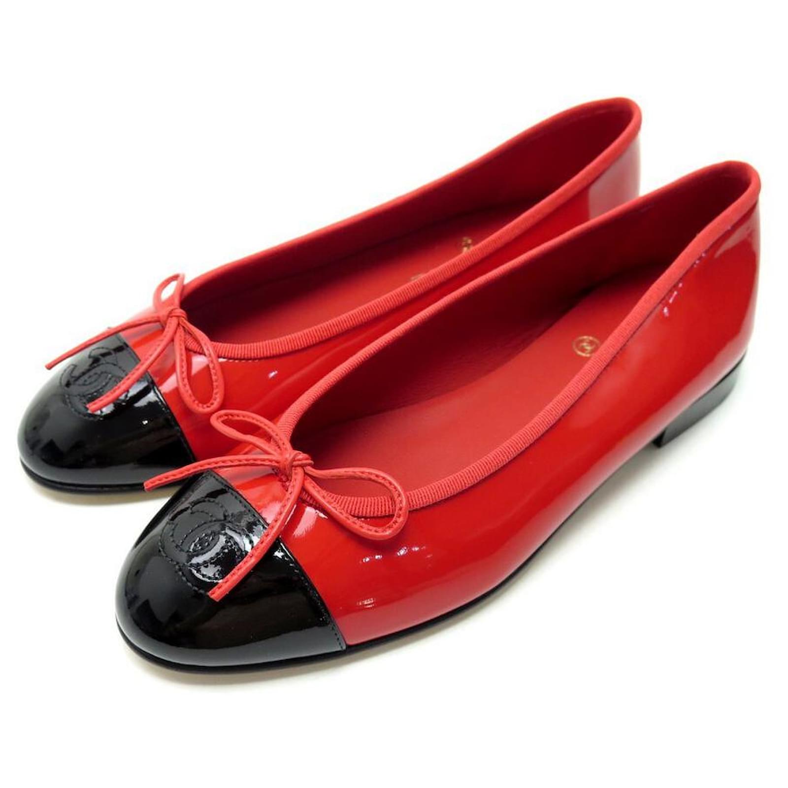 NEW CHANEL LOGO CC BALLERINA SHOES 38 IN PATENT LEATHER LEATHER