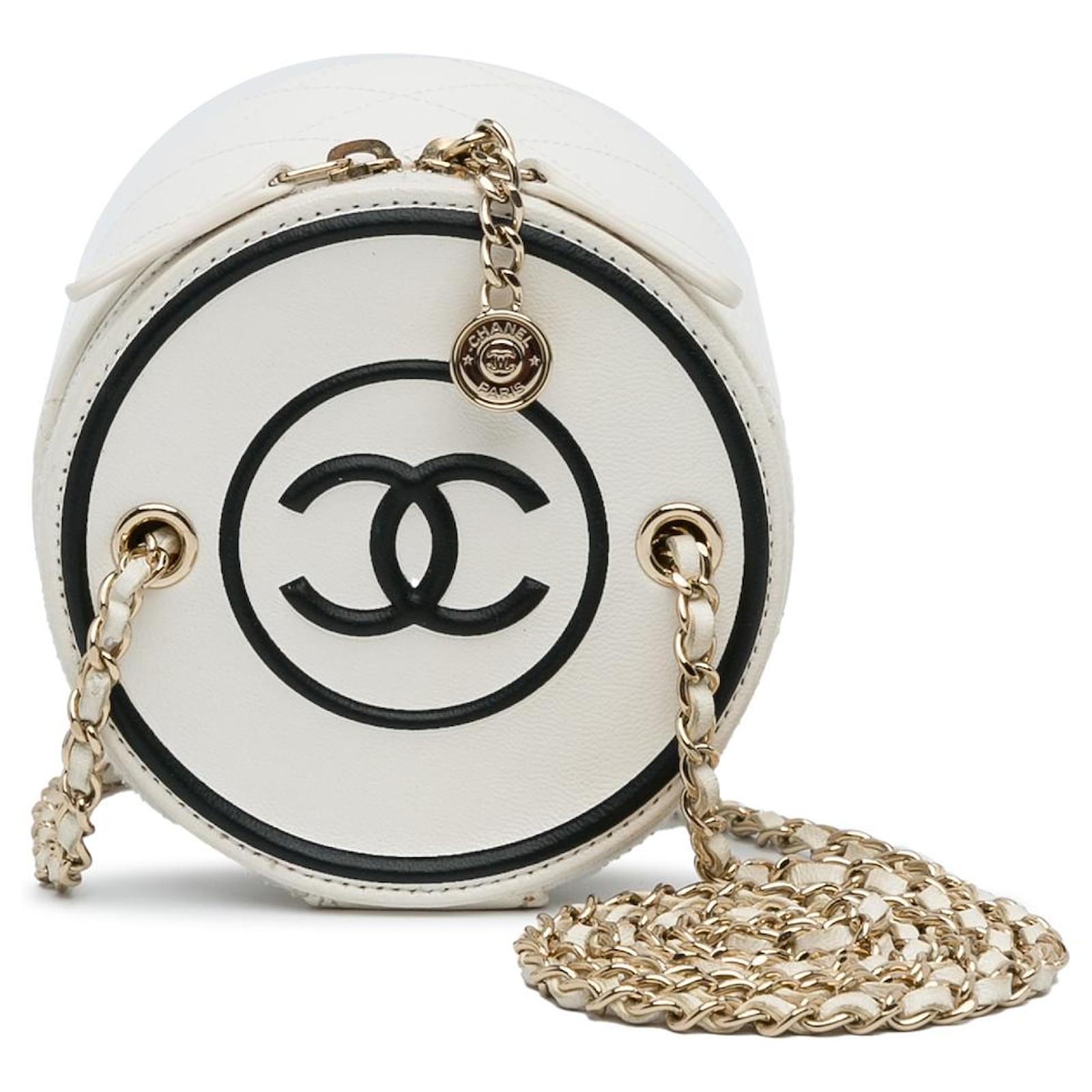Chanel White Chain and Charm Vanity Case Leather ref.1093183