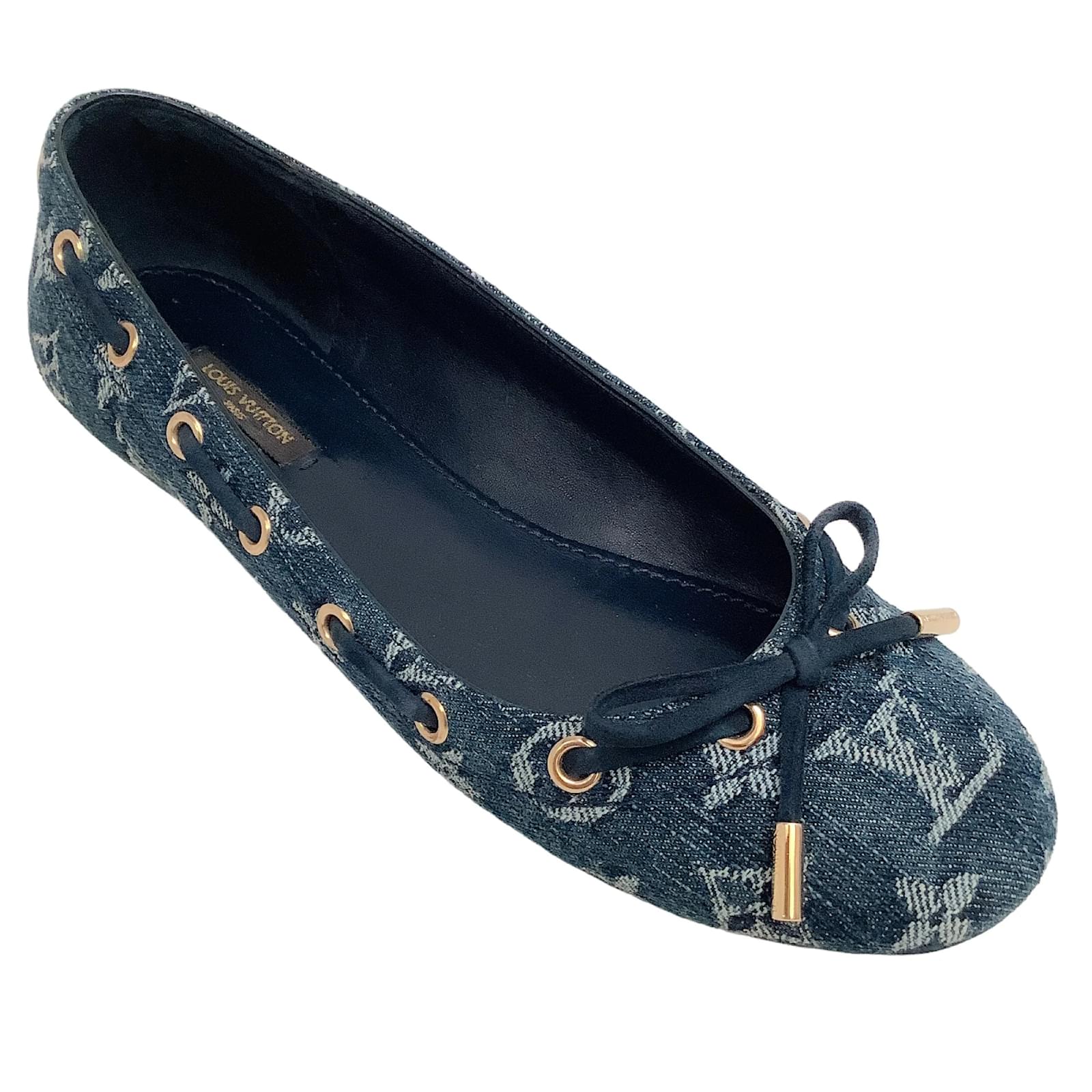 Louis Vuitton Blue Denim Logo Ballet Flats Cloth ref.1098460