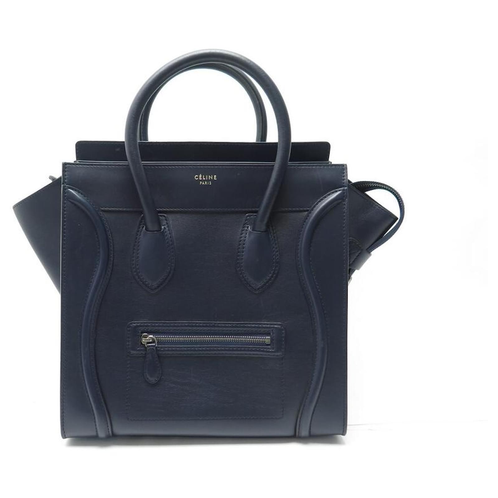 C line CELINE LUGGAGE PHANTOM MEDIUM HANDBAG IN NAVY BLUE LEATHER