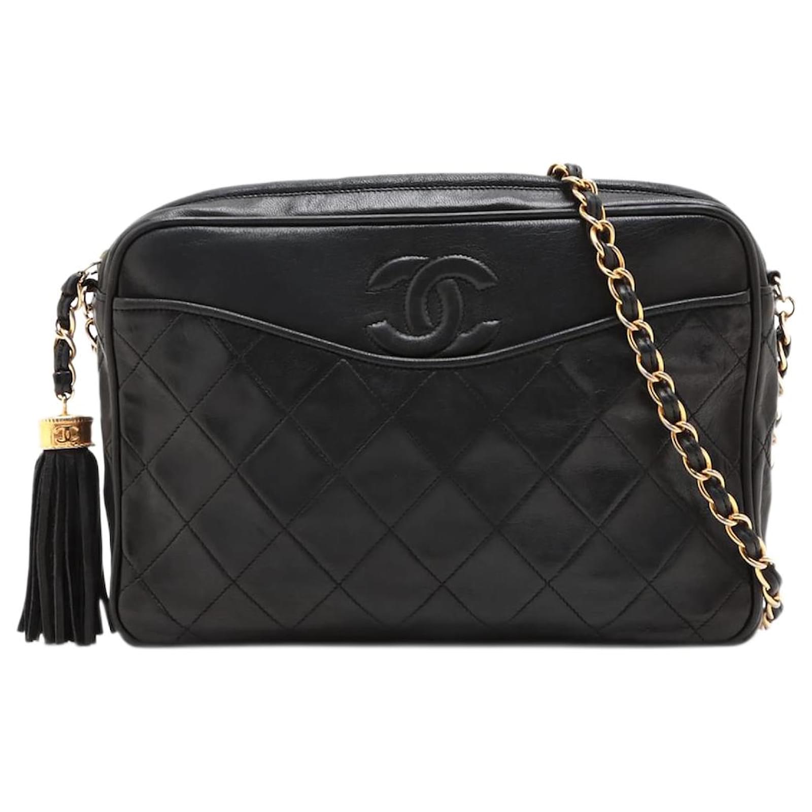 Chanel Black 1986-1988 vintage Camera shoulder bag Leather ref