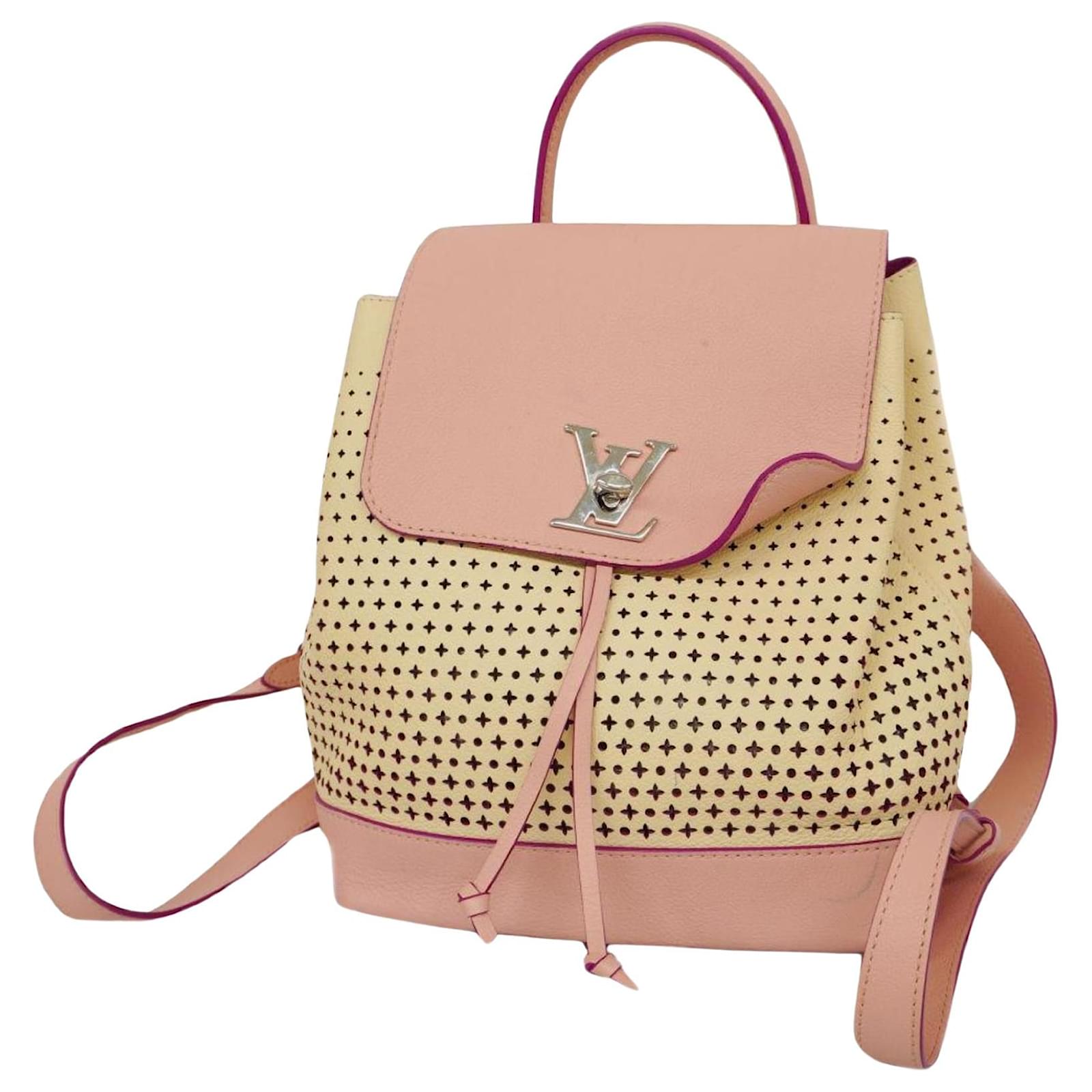 lock me backpack louis vuitton Azura Reborn Calfskin Lockme Pre-Loved (Azura Fashion Group ABN 30 617 598 651) Red body wear. Lockme Backpack Mini - Louis