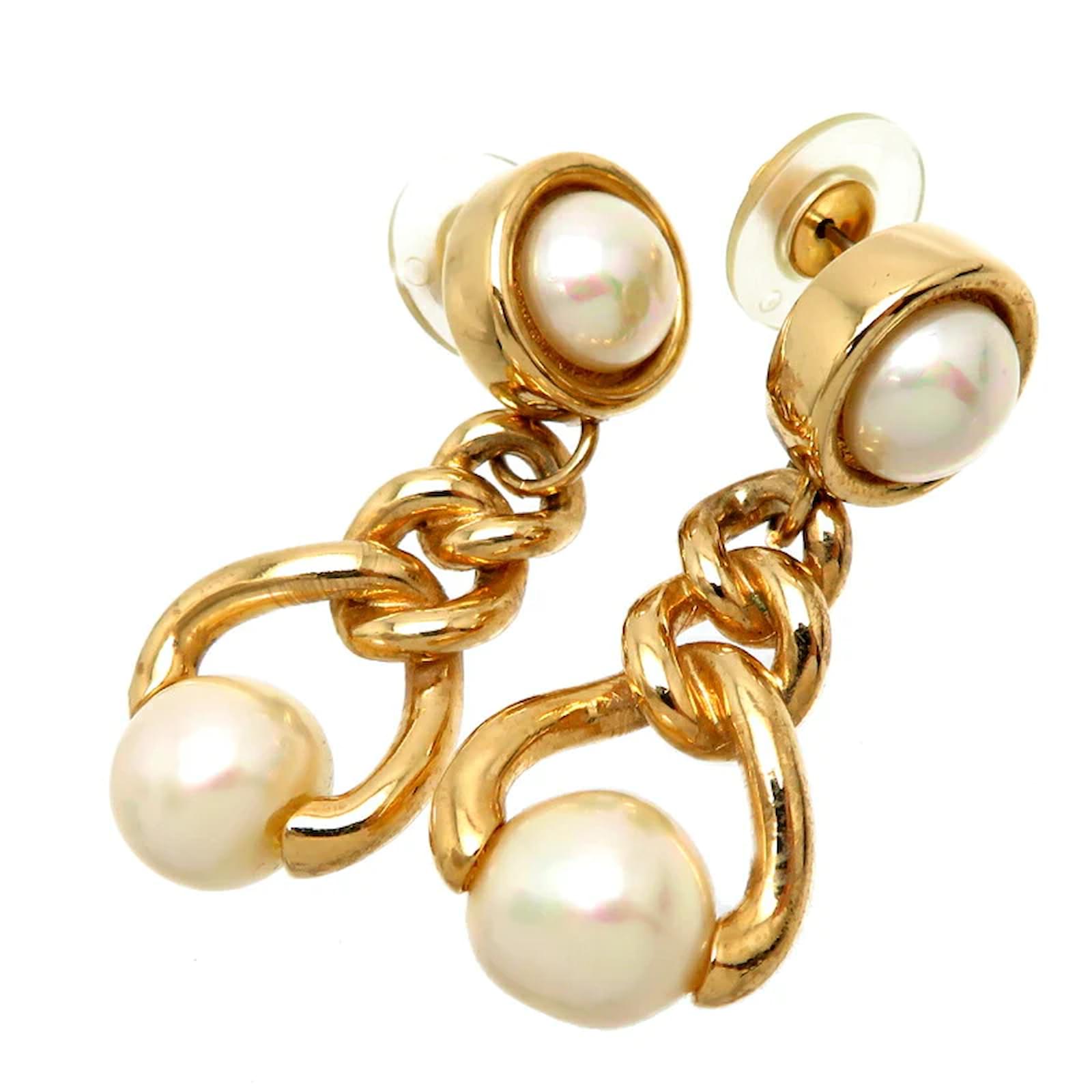 Dior pearl store drop earrings