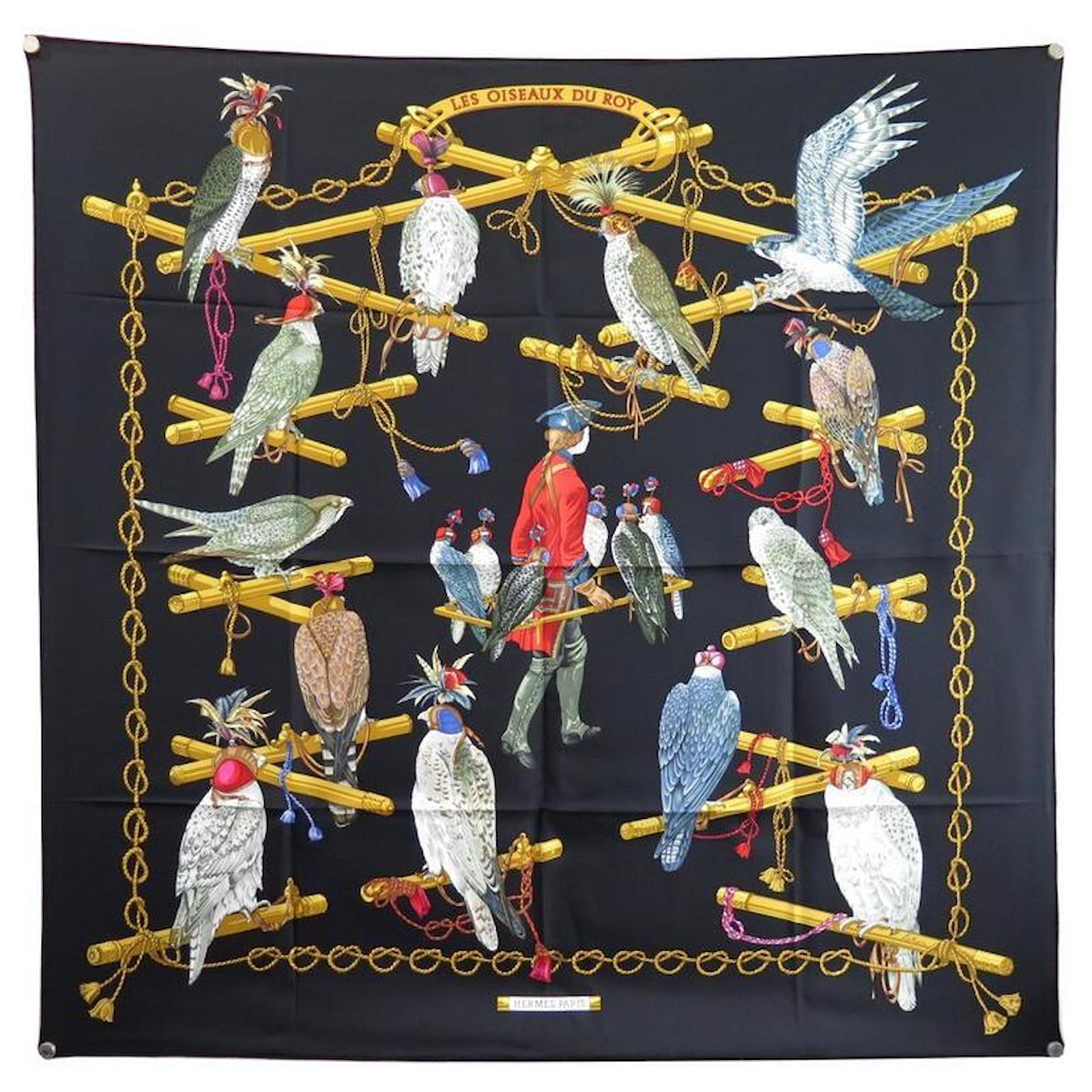 Hermès NEW SQUARE HERMES SCARF LES OISEAUX DU ROY CATY