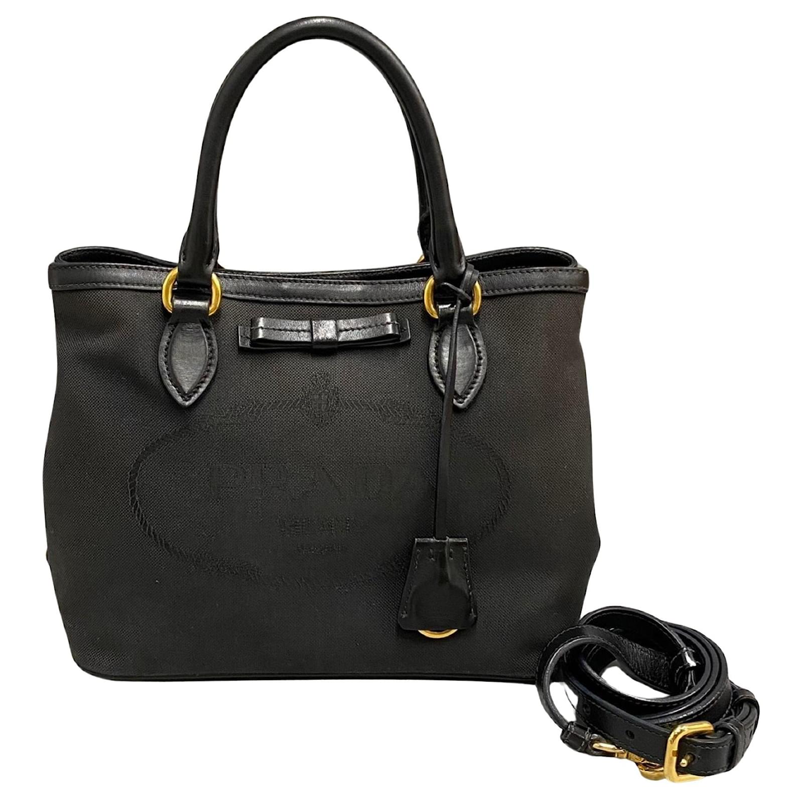 prada canapa black