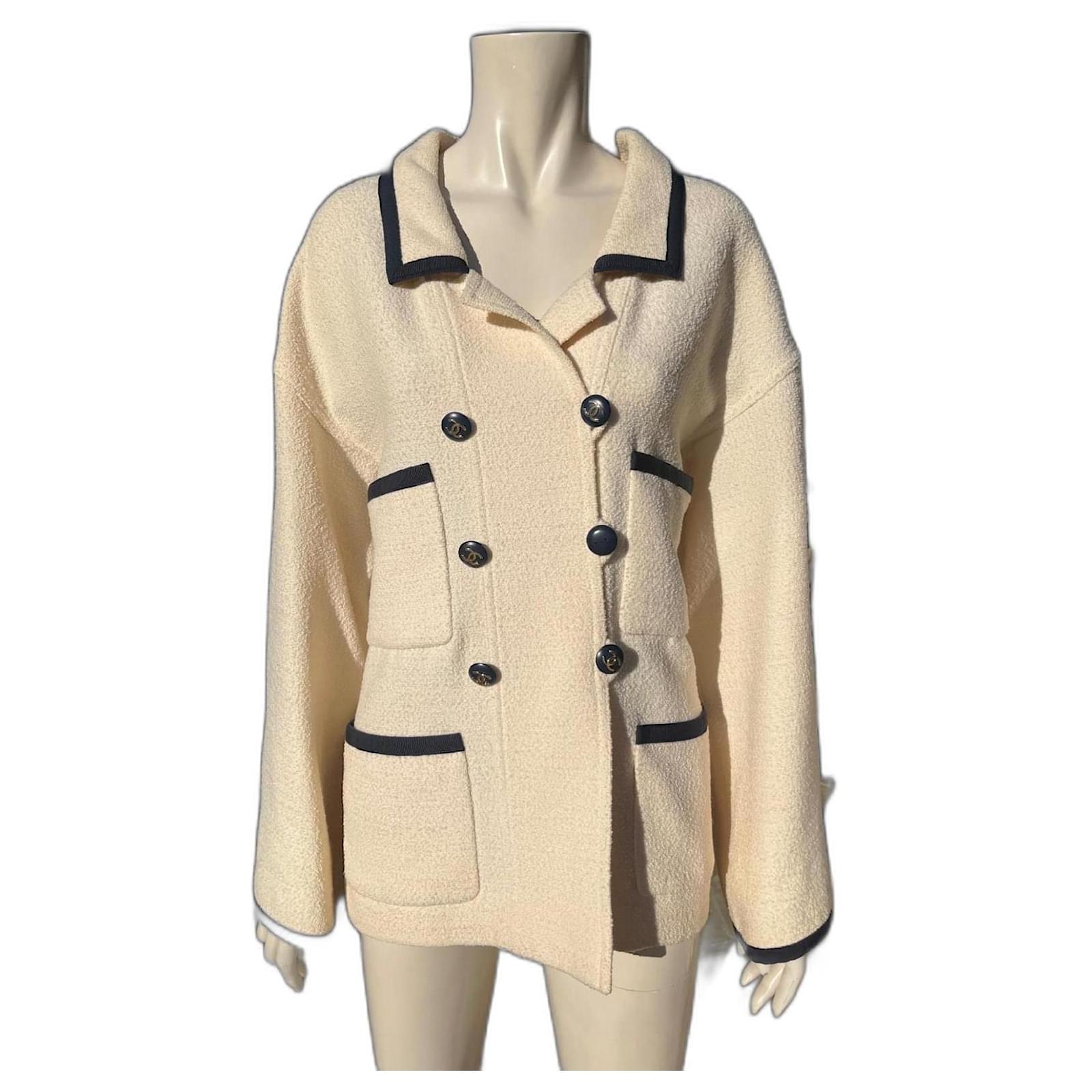 Jacket Chanel Tweed Coat 1995s cruise Cream Navy blue ref