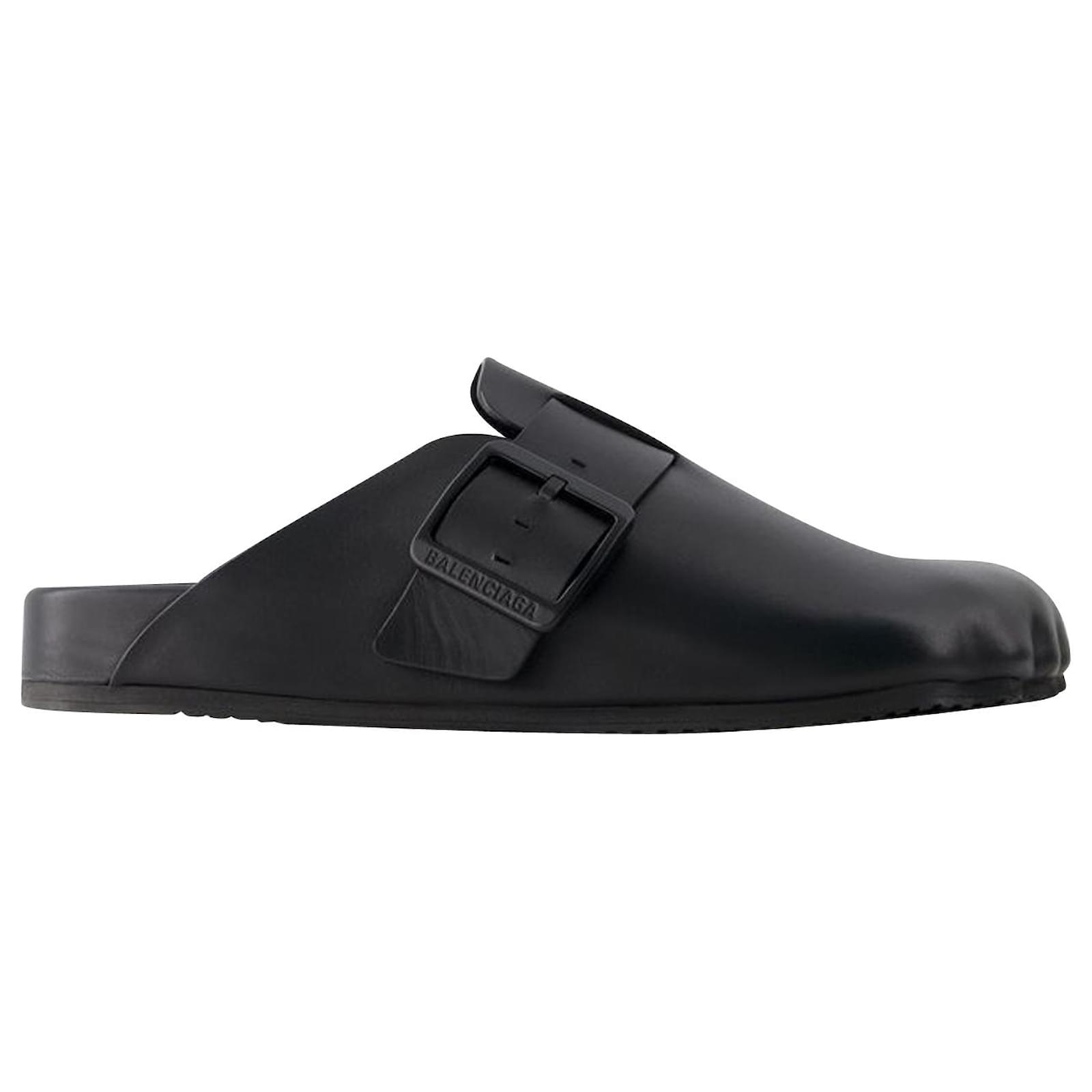 Claquettes Sunday Balenciaga Cuir Noir ref.1179979 Joli Closet