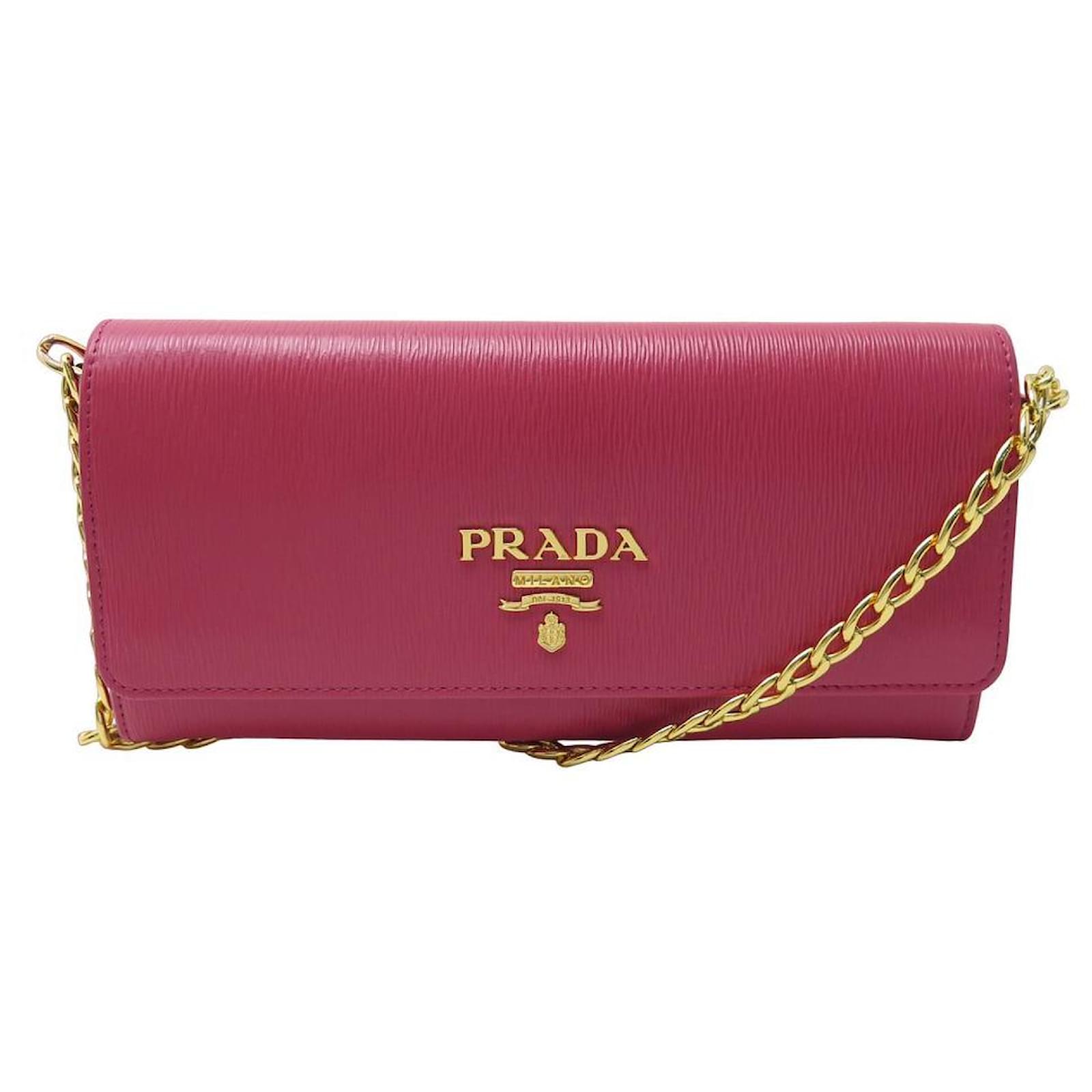Leather card wallet Prada Pink in Leather - 41385968