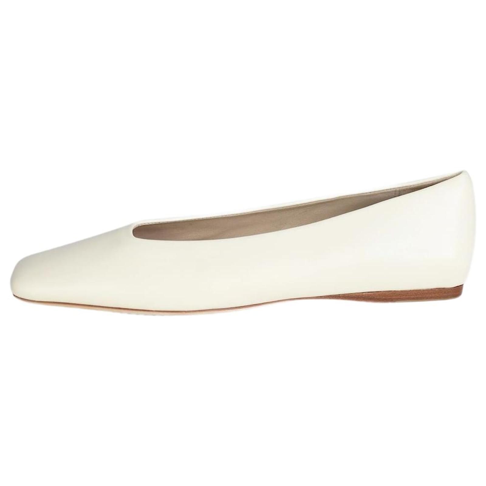 Theory Cream square-toe ballet flats - size EU 38 Leather