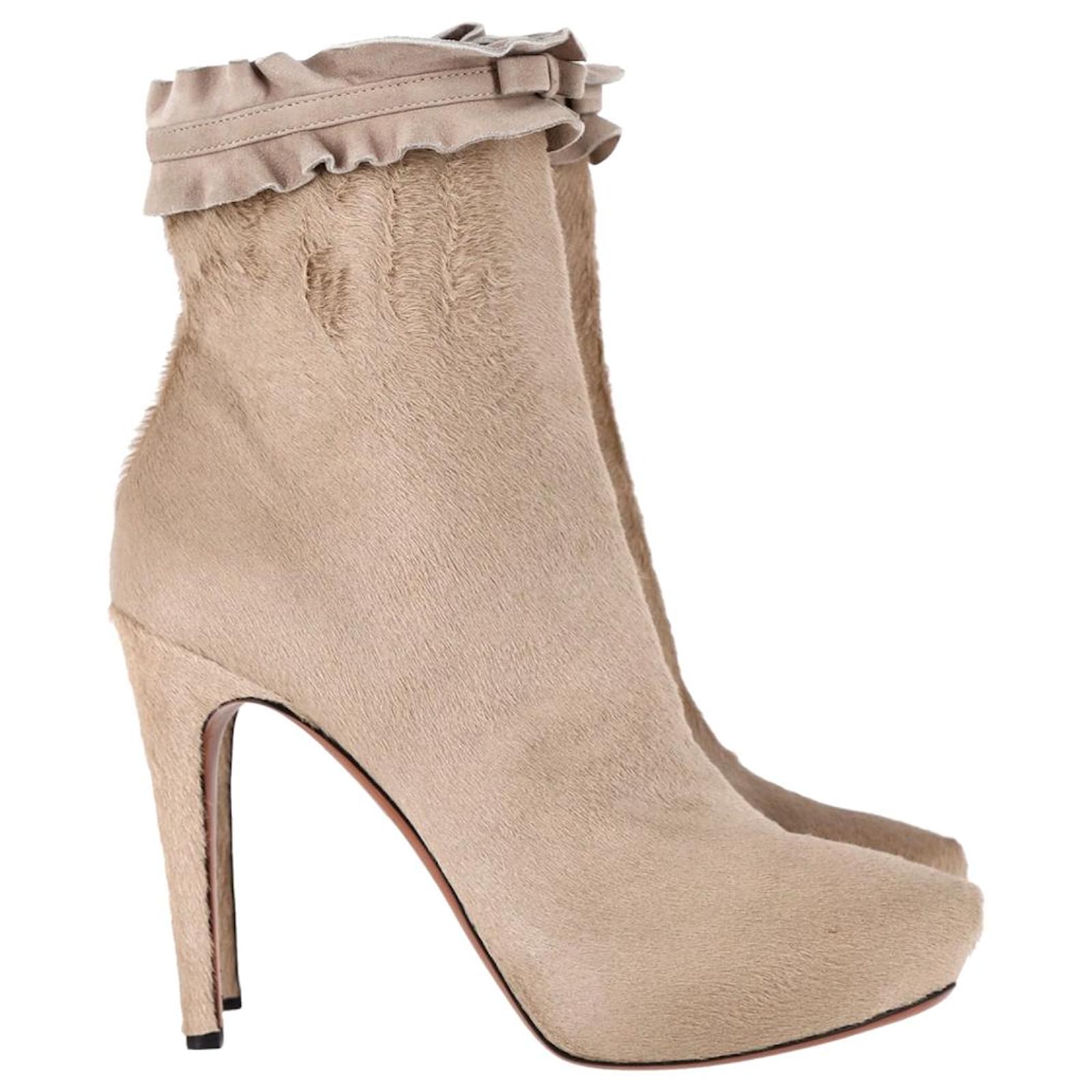 Pony fashion hair ankle boots