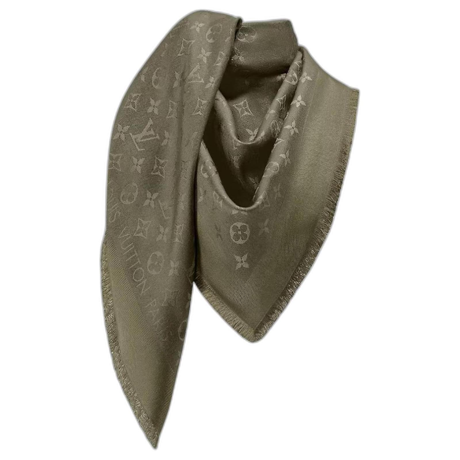 Louis Vuitton Scialle di seta verde kaki LV Grigio antracite ref