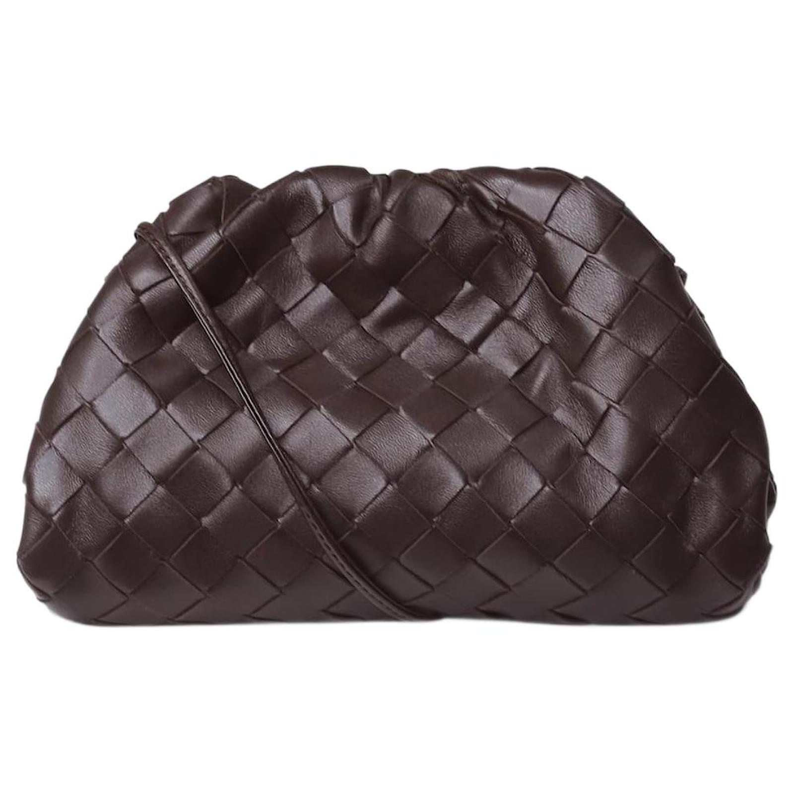 【BOTTEGA VENETA】ミニ ジョディ DARK BROWN Bottega Veneta Dark brown mini Pouch bag Leather ref.1249715