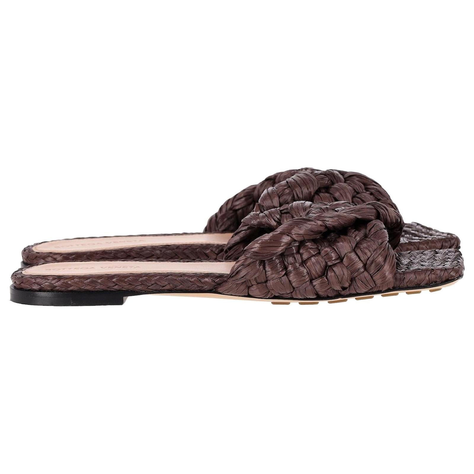 サンダル・ミュール Bottega Veneta Lido Raffia Slide Sandals Bottega Veneta - Lido Woven Raffia Flat Sandals | Mitchell