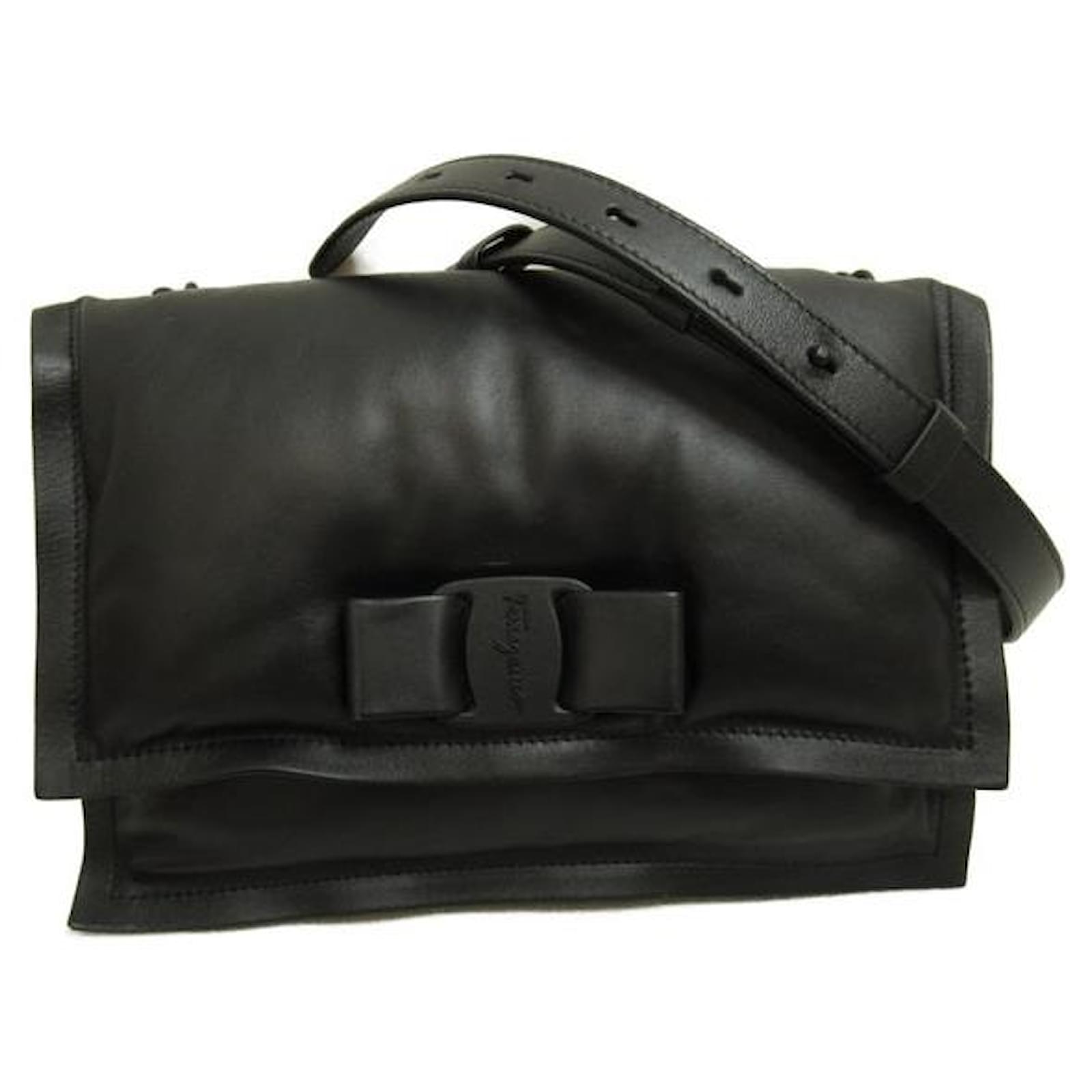 Salvatore Ferragamo Leather Viva Bow Bag GG-21 1287 ref
