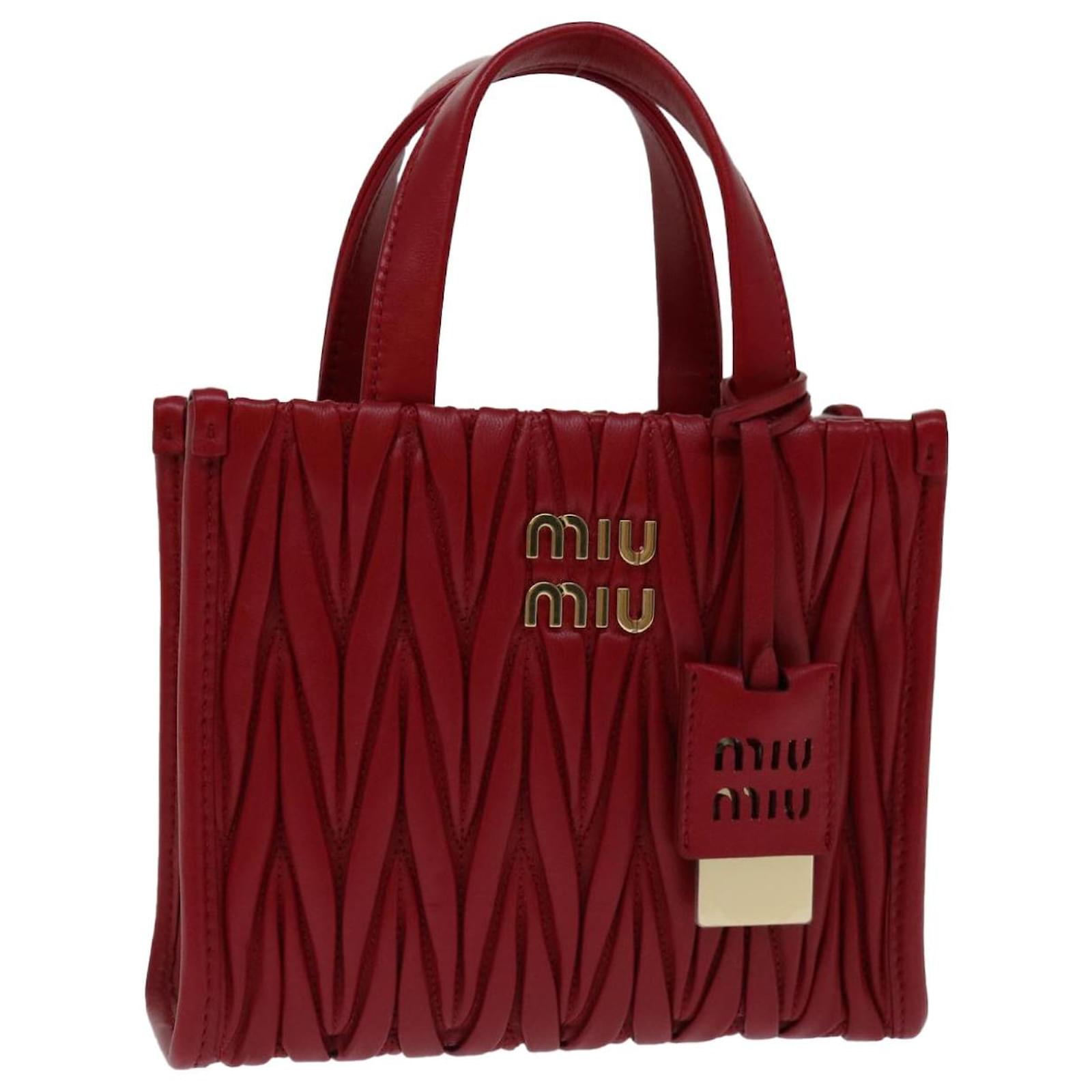 バッグ MIU MIU MATELASSE LEATHER 2WAY HAND BAG Authentic MIU MIU Matelasse Handbag Coffer 2 Way Black