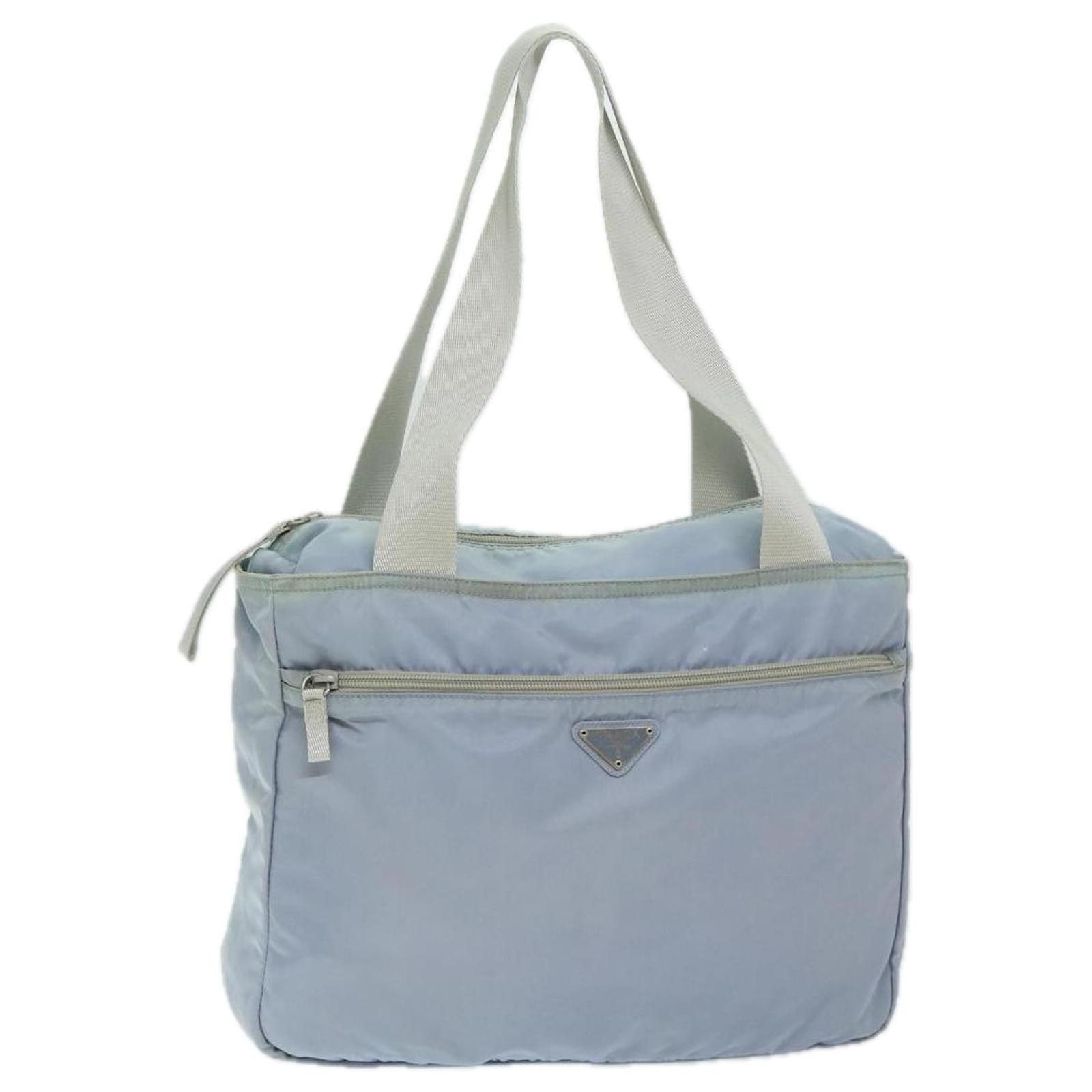 トートバッグ Prada Light blue bag in printed Re-Nylon Prada Light blue bag in printed Re-Nylon | TheDoubleF
