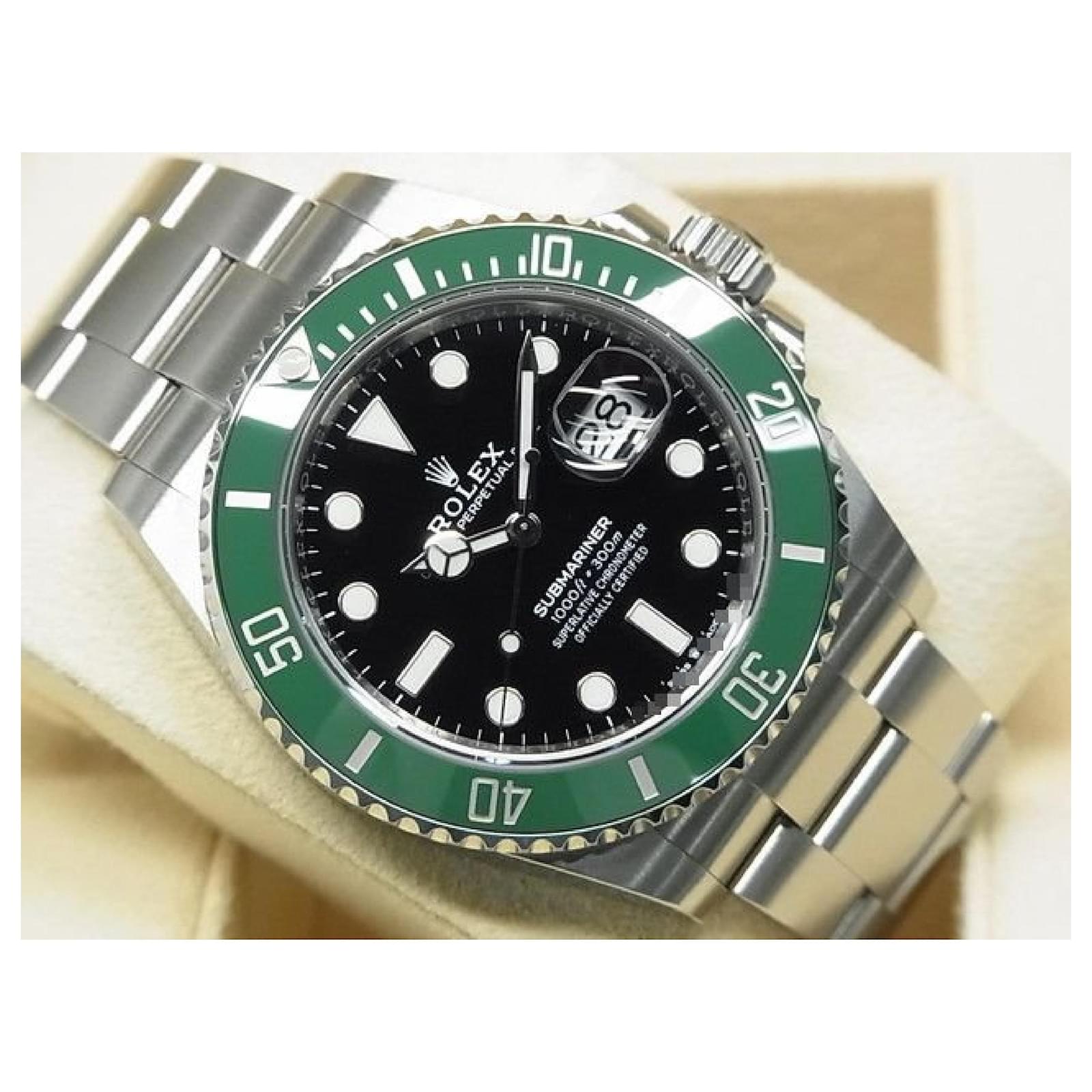ROLEX Submariner fecha bisel verde 126610LV '21 comprado para