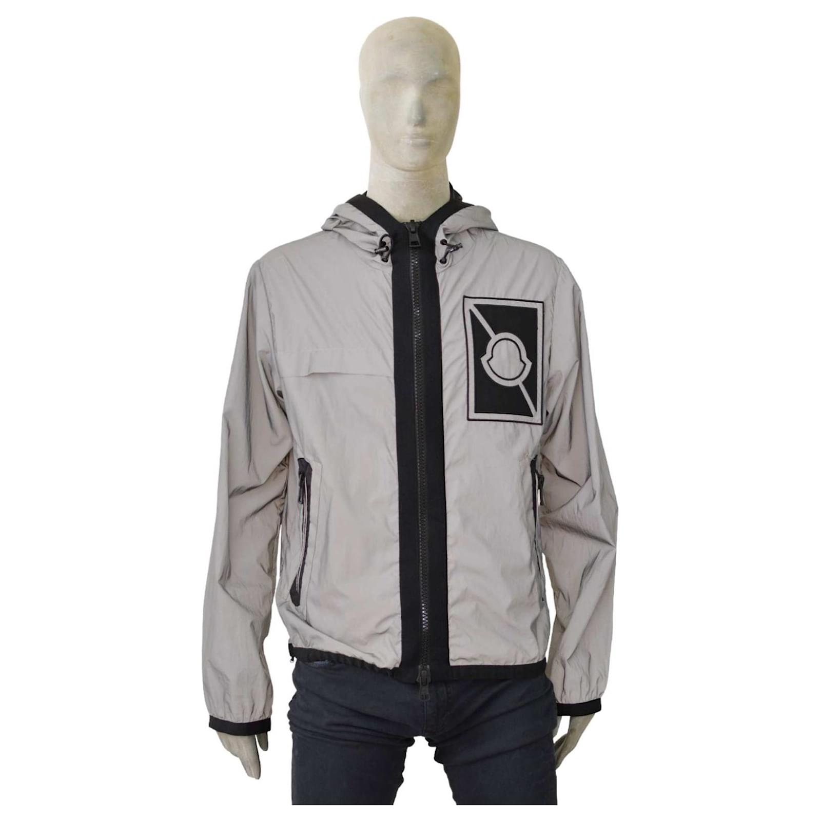 Grey moncler windbreaker shops