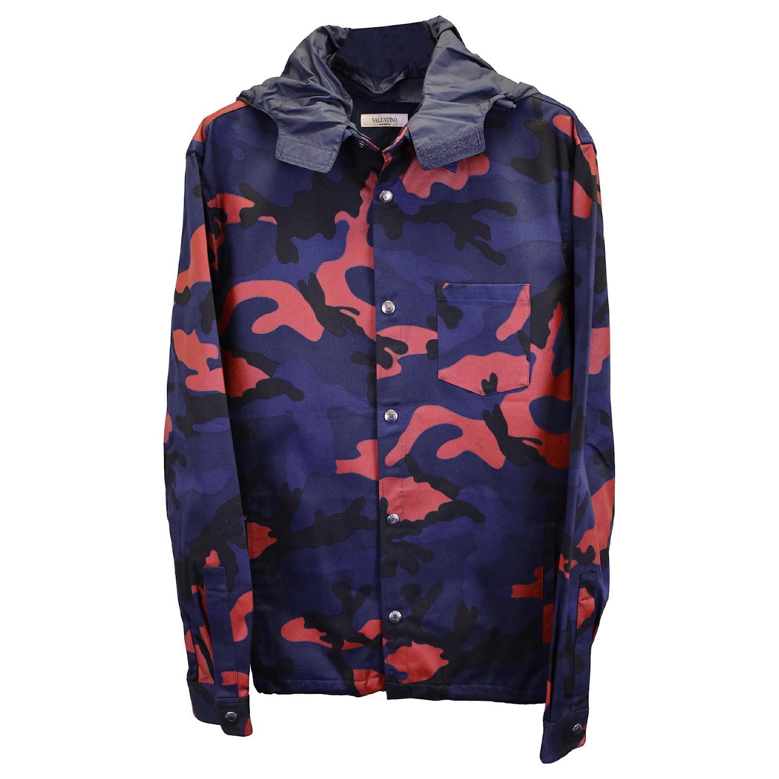 Valentino Camouflage Jacke fur Herren mit Kapuze aus marineblauer Baumwolle