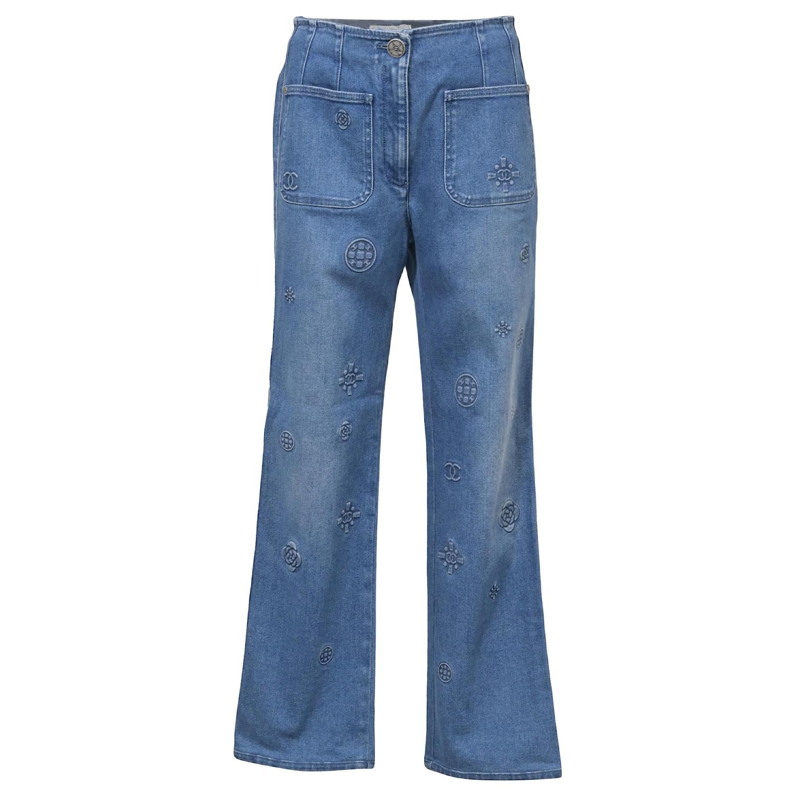 Chanel Logo Embossed Denim Jeans in Blue Cotton ref.1376789 Chanel Logo Embossed Denim Jeans in Blue Cotton ref.1376789