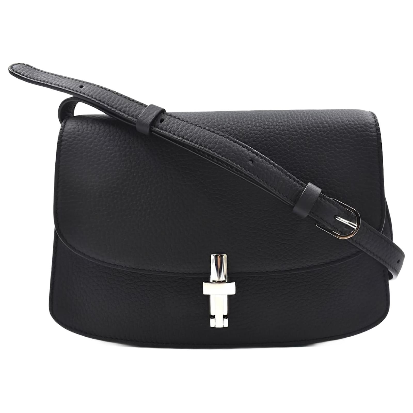 ショルダーバッグ・ポシェット THE ROW CROSSBODY BAGS BLACK ANS THE ROW | Regent Leather Crossbody Bag | Women | Lane Crawford