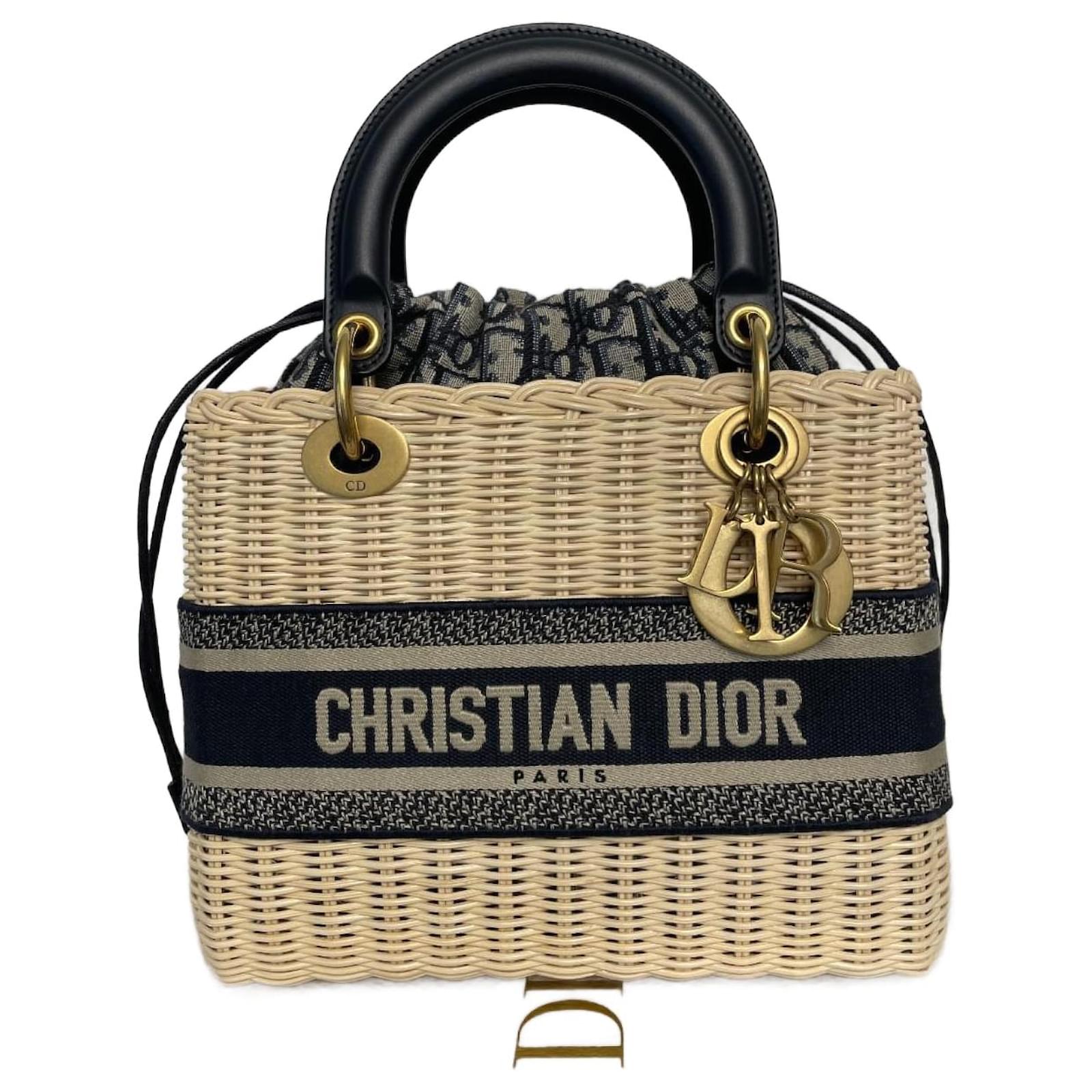 Christian Dior Handtaschen Beige Dunkelblau Leder Leinwand Korb ref.1379981 Joli Closet