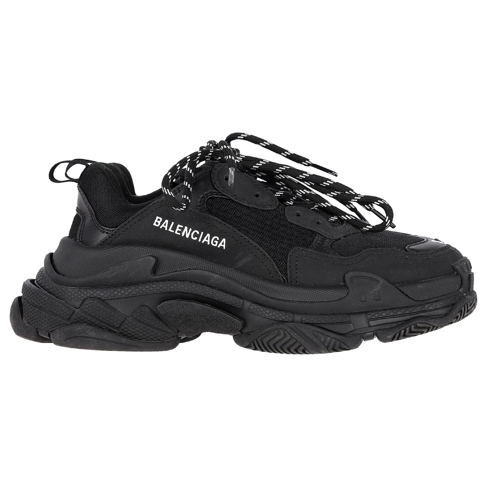 Tênis Balenciaga Triple S em Poliéster Preto Joli Closet
