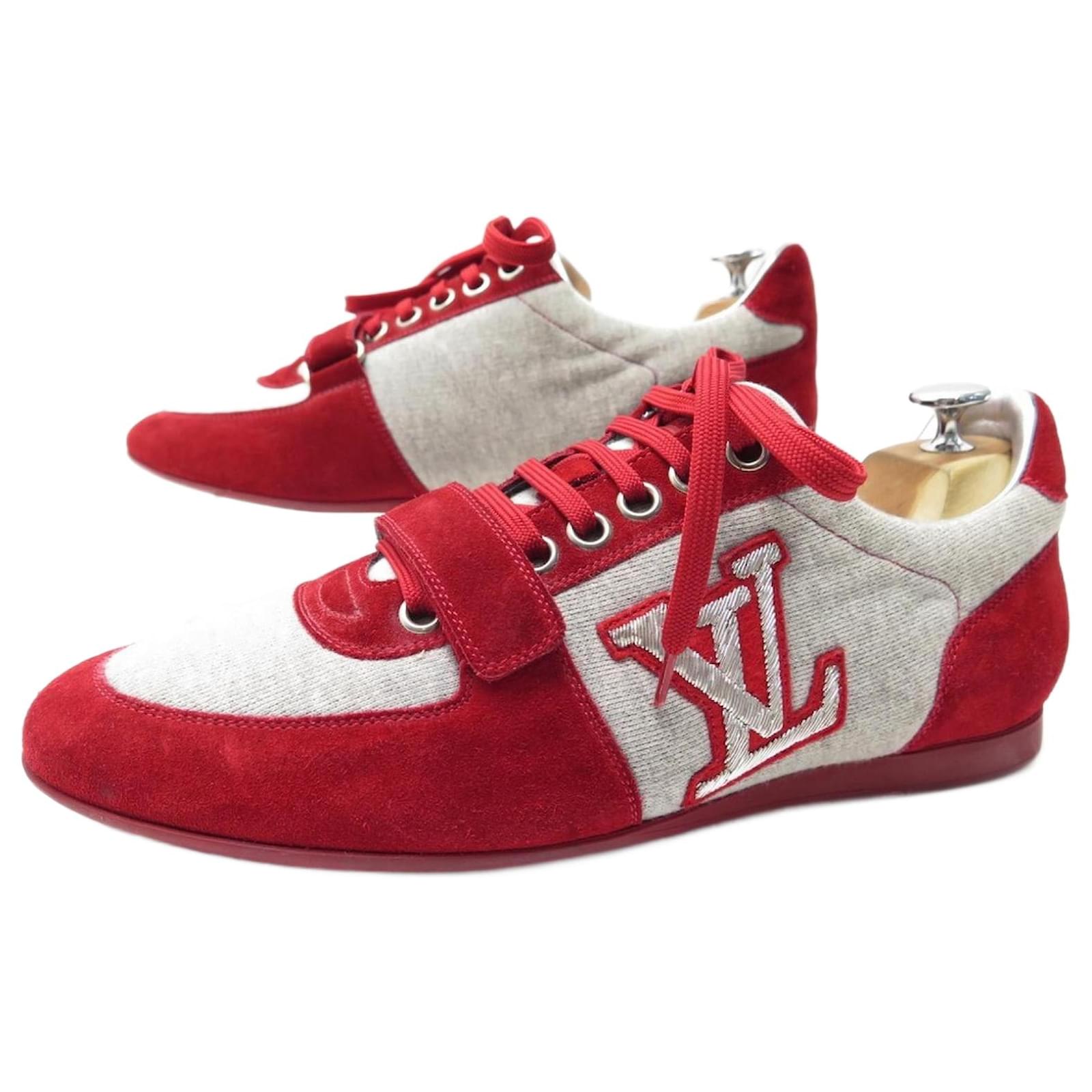 LOUIS VUITTON SHOES LV LOGO SNEAKERS 7.5 42.5 FR IN RED SUEDE CANVAS ref.1409097 Joli Closet