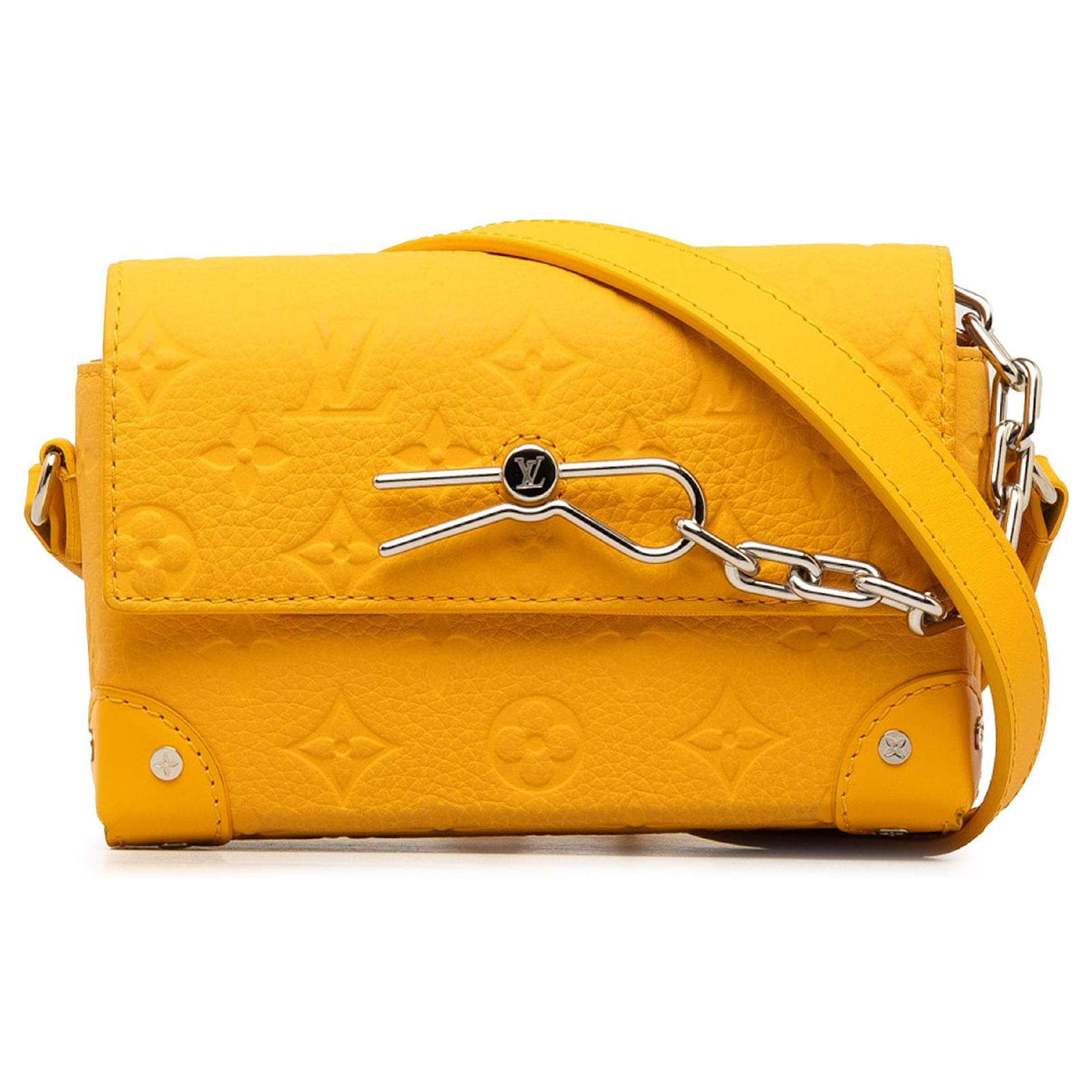 Yellow Louis Vuitton Monogram Taurillon Steamer Wearable Wallet