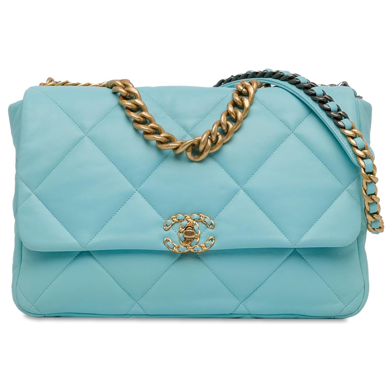 Chanel Blue Maxi Lambskin 19 Flap Light blue Leather ref.1412525 - Joli ...
