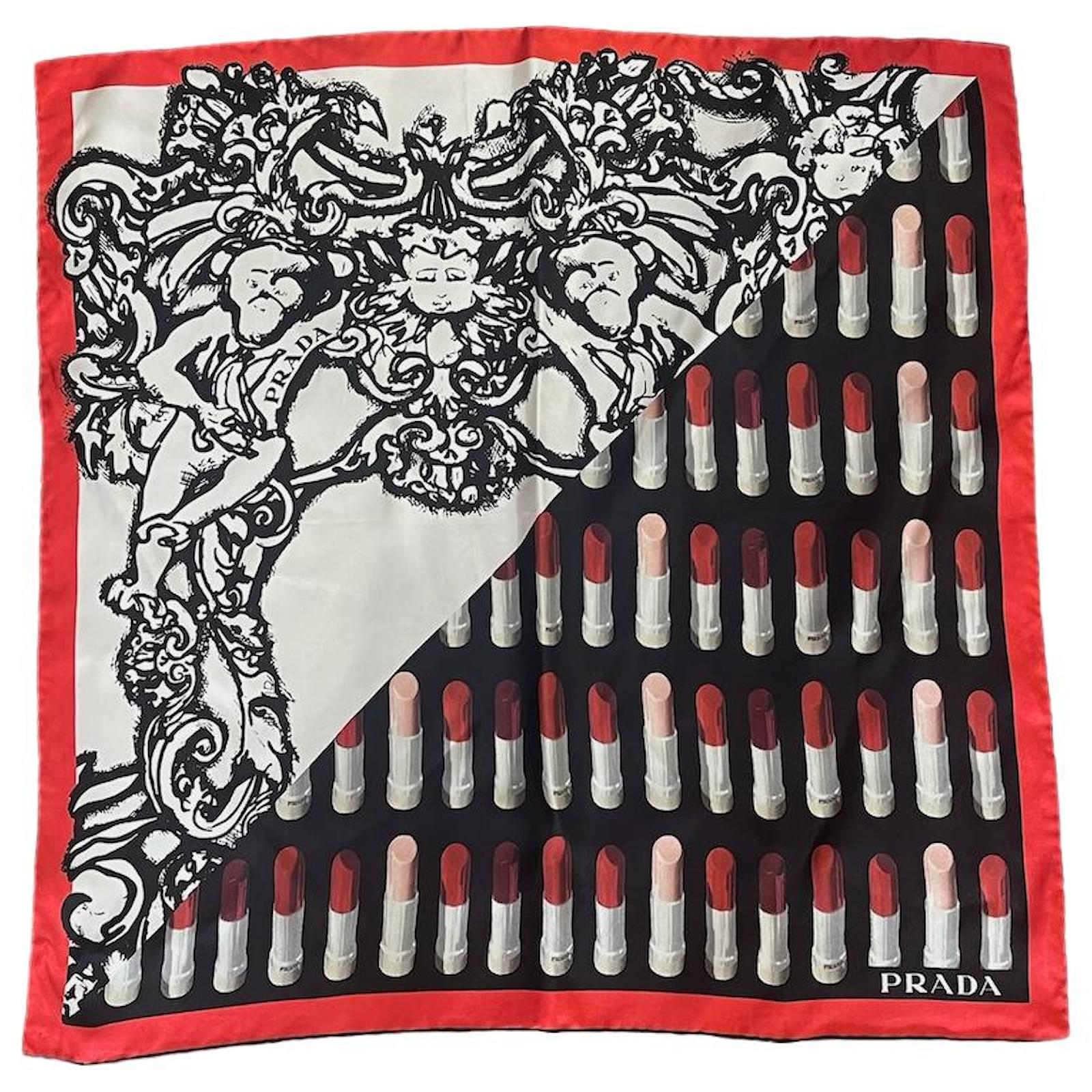 スカーフ PRADA 'Symbole' print scarf Red PRADA Scarves T. silk Red ref.1412986 - Joli Closet