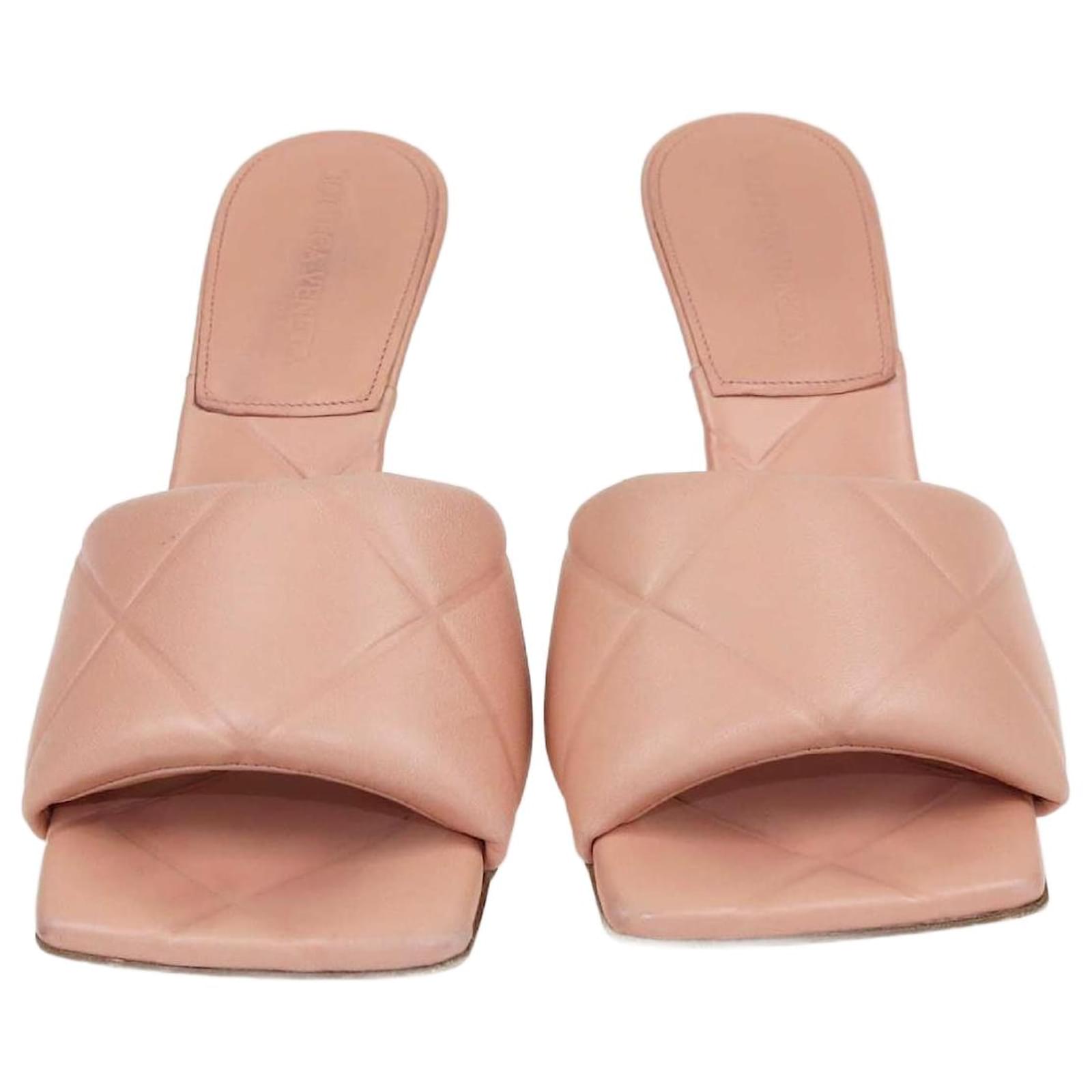 Sandali slide Lido trapuntati color pesca di Bottega Veneta Pelle ref.1415726 Joli Closet
