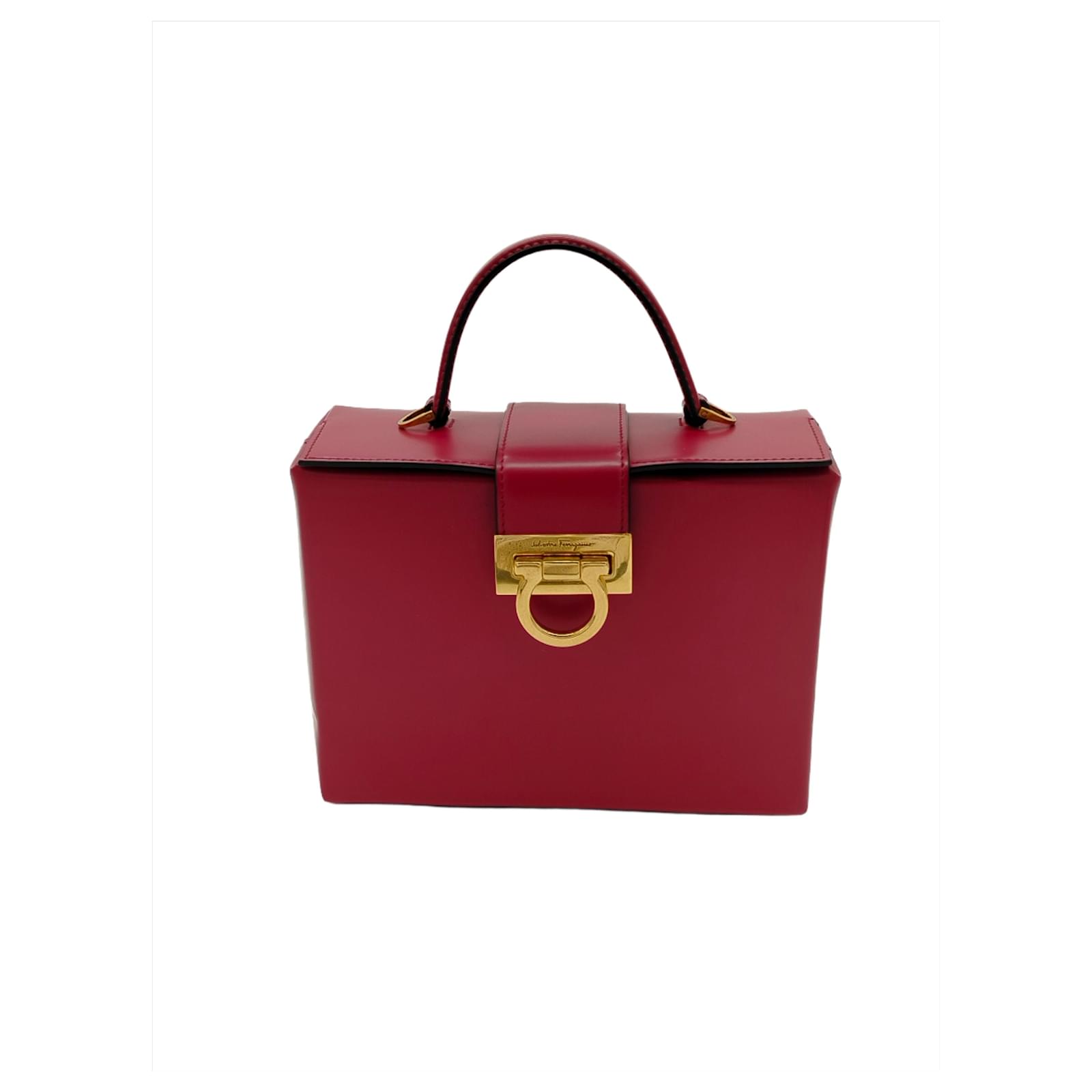 【Ferragamo】☆Trifolio box bag☆ Salvatore Ferragamo Ferragamo Trifolio Box Bag Red Leather