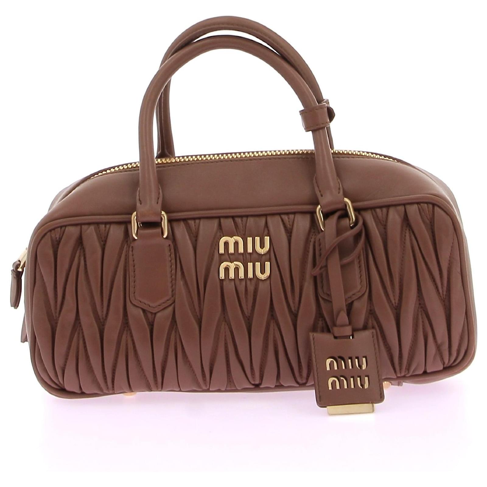 トートバッグ MIUMIU CAMEL SUEDE LEATHER SHOPPING BAG Miu Miu Camel Bag With Ostrich