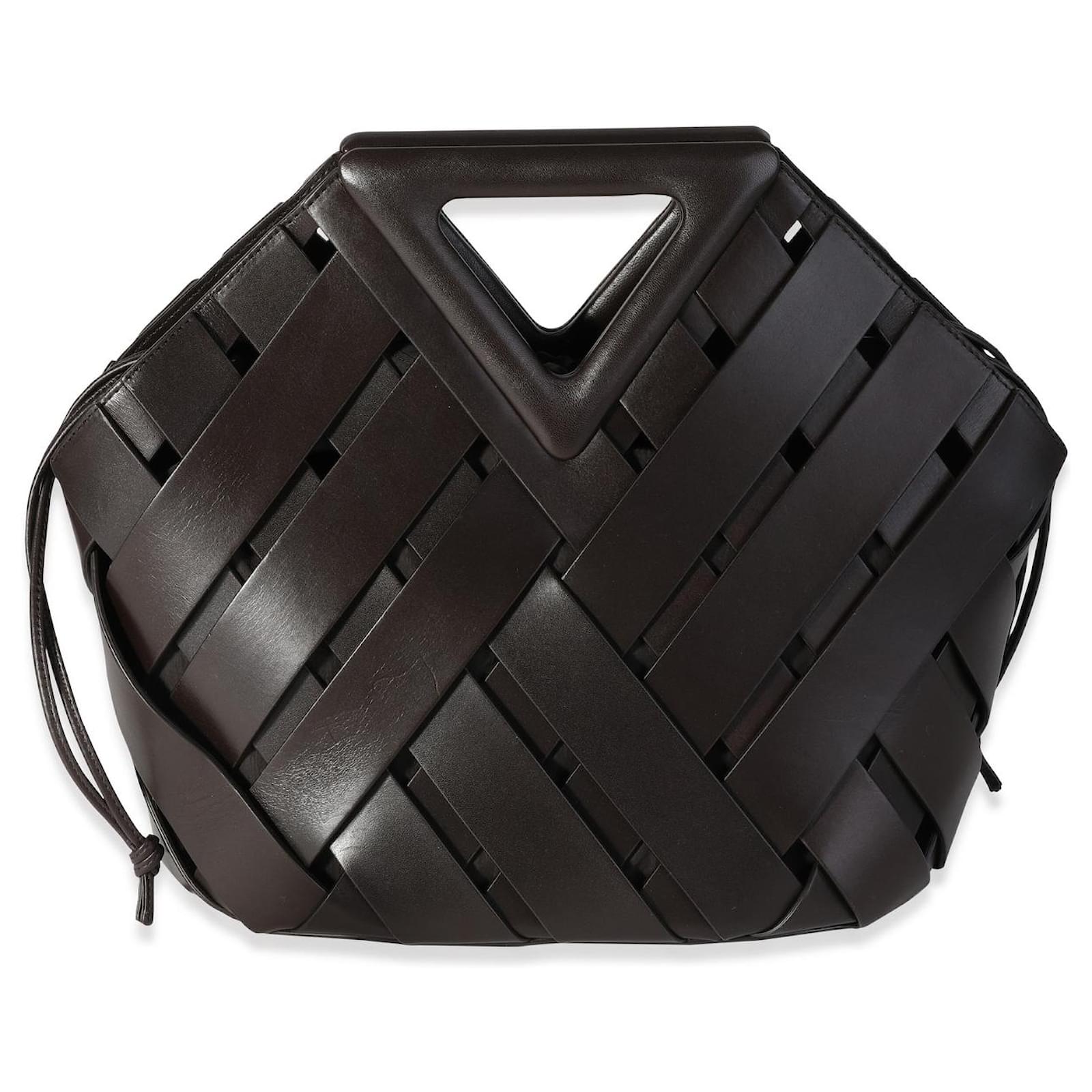 Dunkelbraune Leder V-gewebte Drawstring Tote Bag von Bottega