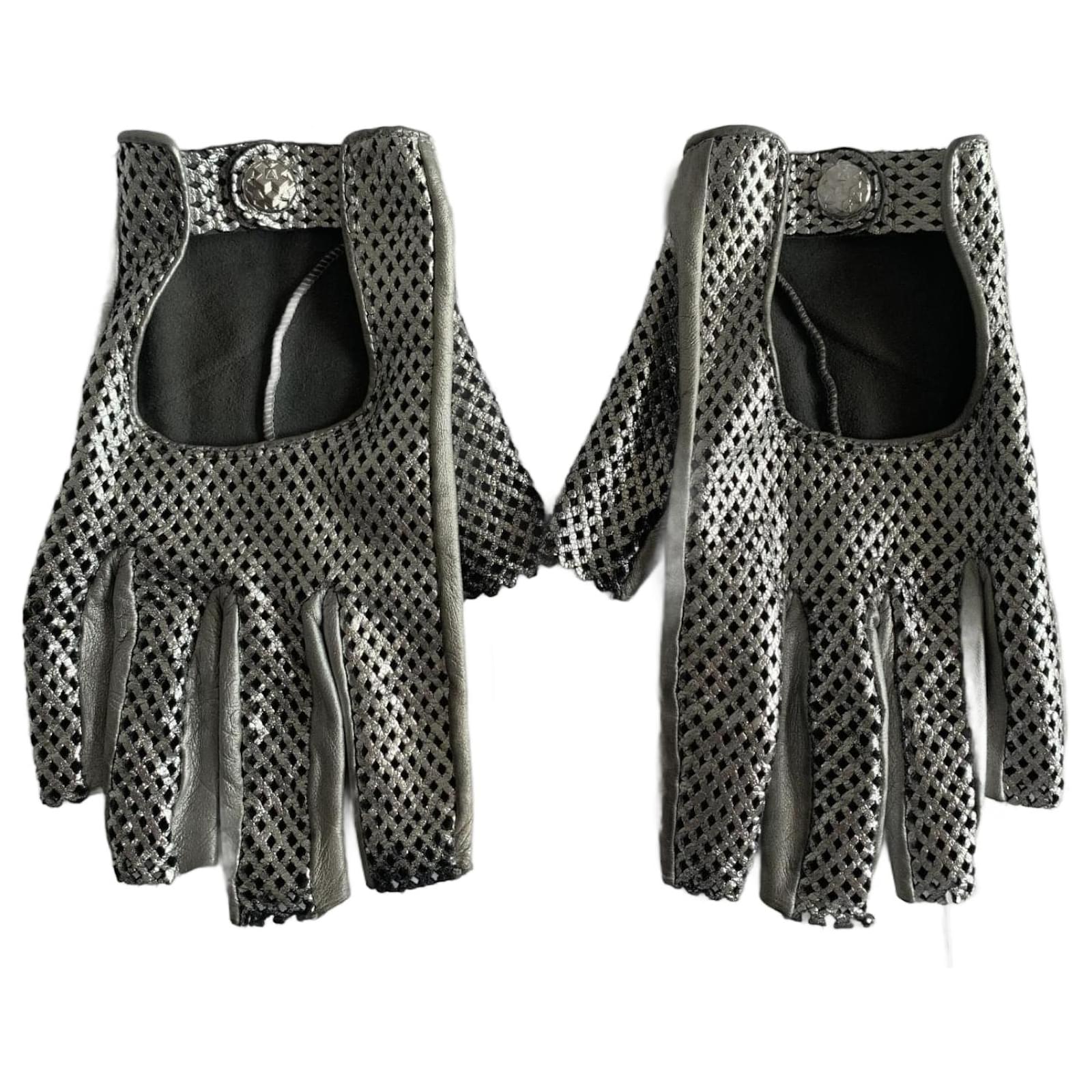 Chanel Gloves Metallic Lambskin ref.1425798 Joli Closet