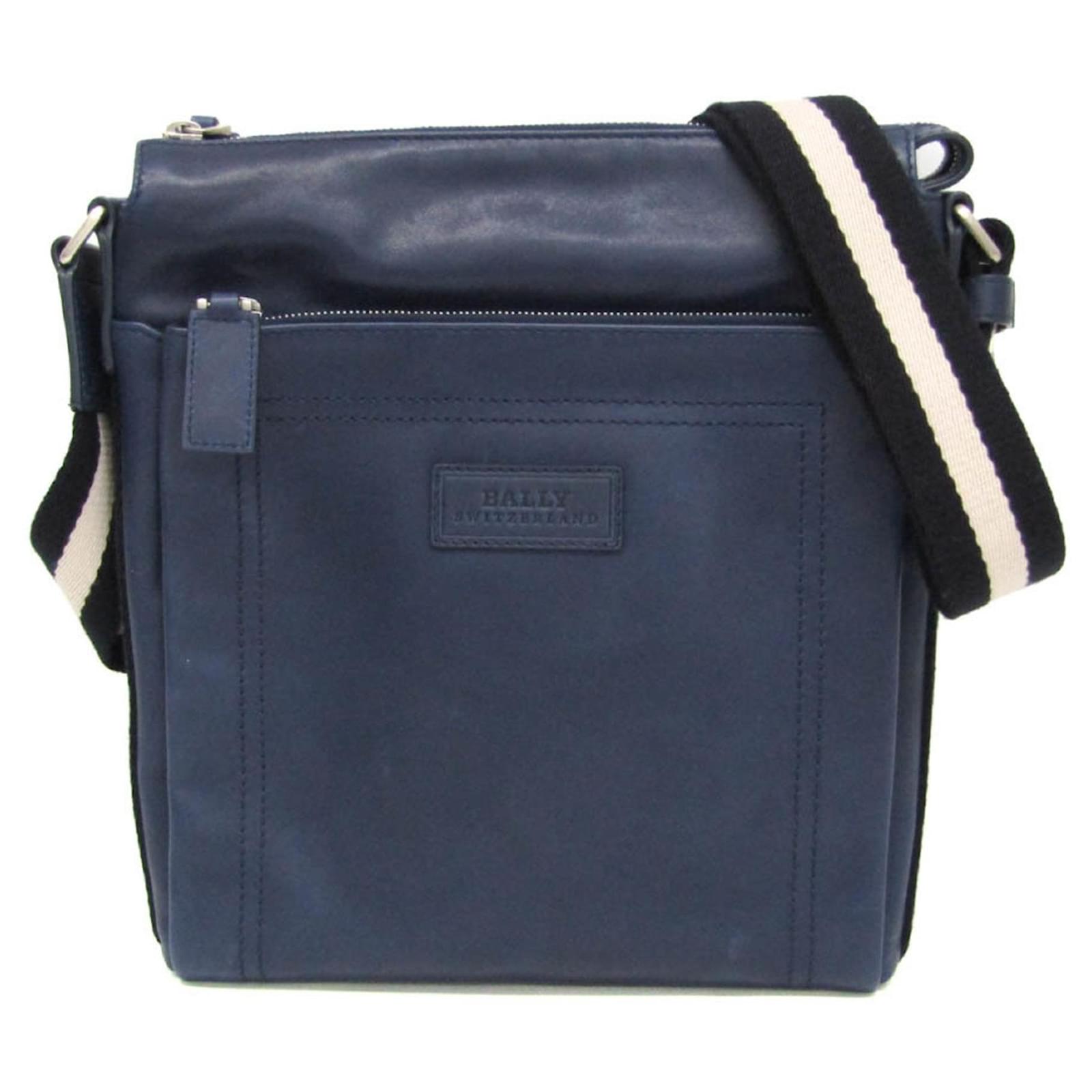 Bally -- Marineblau Leder Joli Closet