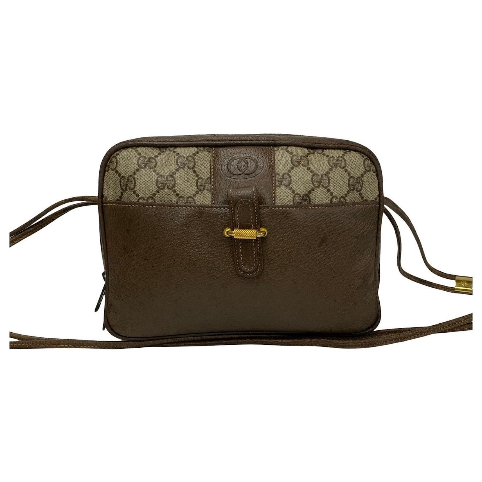 GUCCI バッグ Gucci Leather Shoulder Bag Leather Crossbody Bag in Good condition