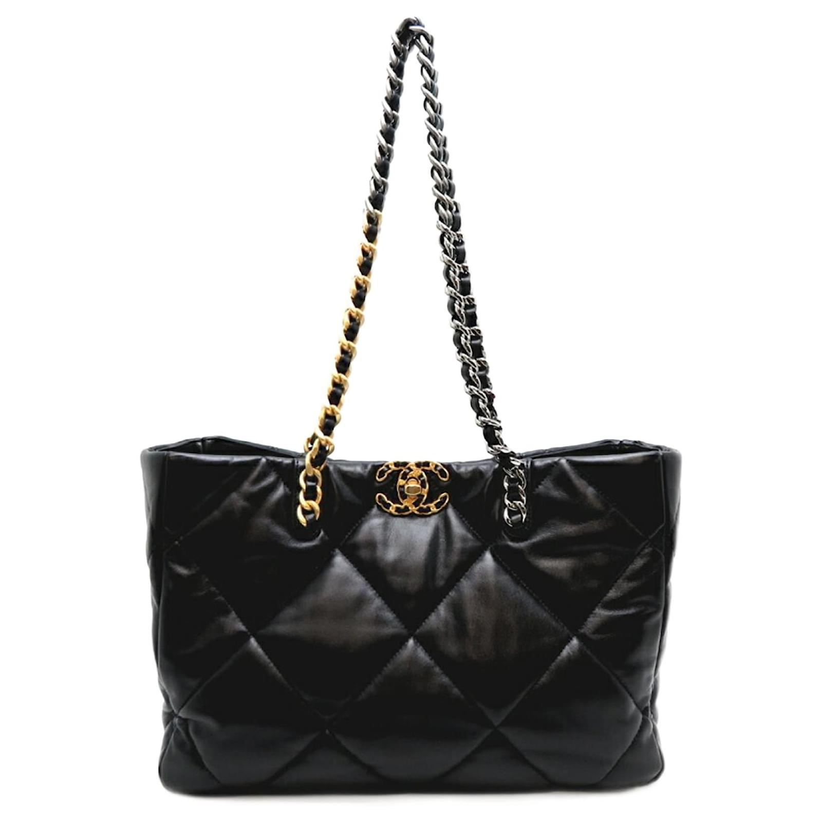 Chanel Chanel 19 Black Leather ref.1441884 - Joli Closet