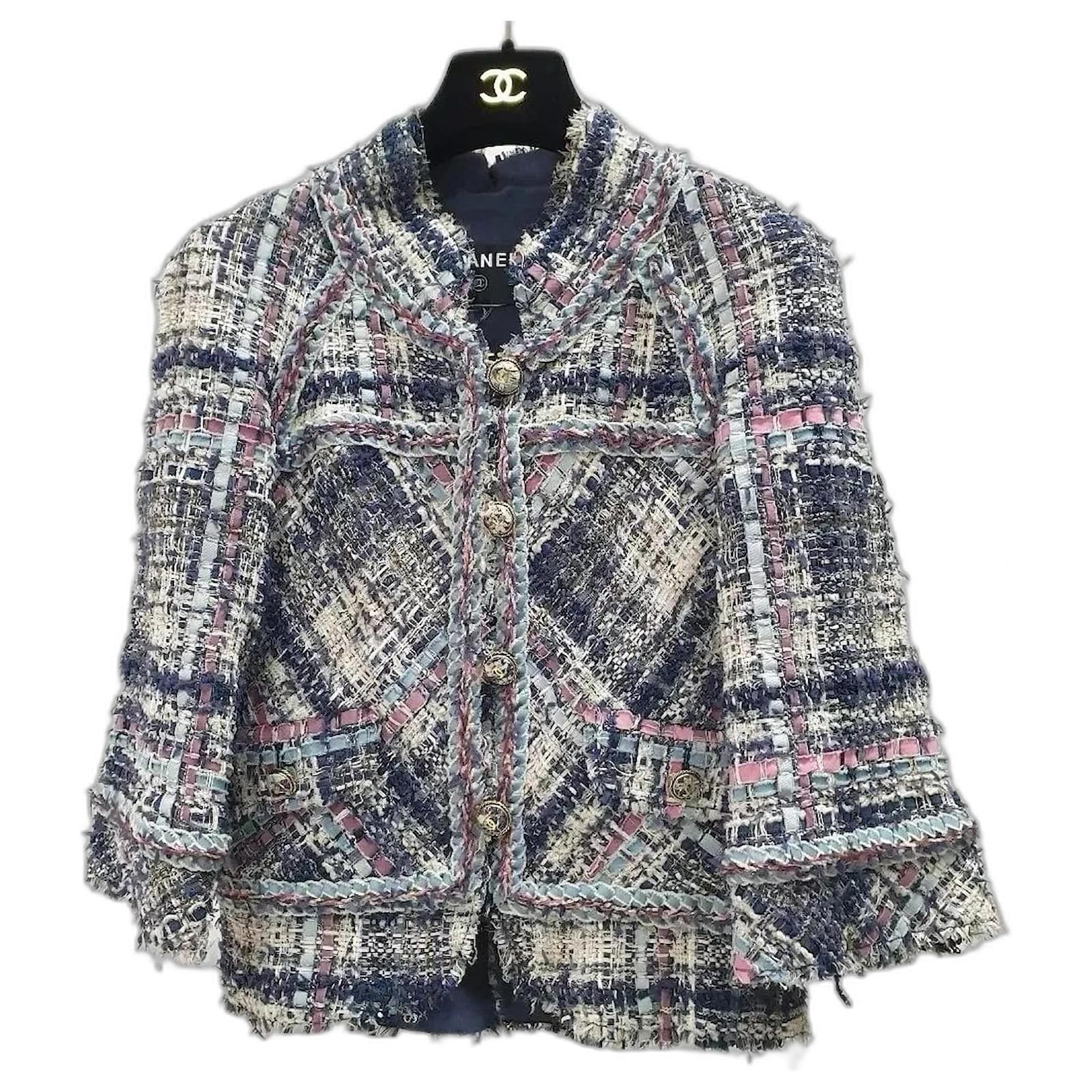 Chanel 2007 Tweed Jacket Multiple colors ref.1442907 - Joli