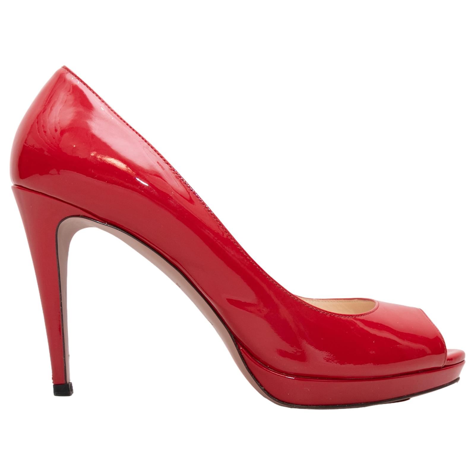 Red Prada Patent Peep Toe Pumps Size 39 Leather ref.1443746 Joli Closet