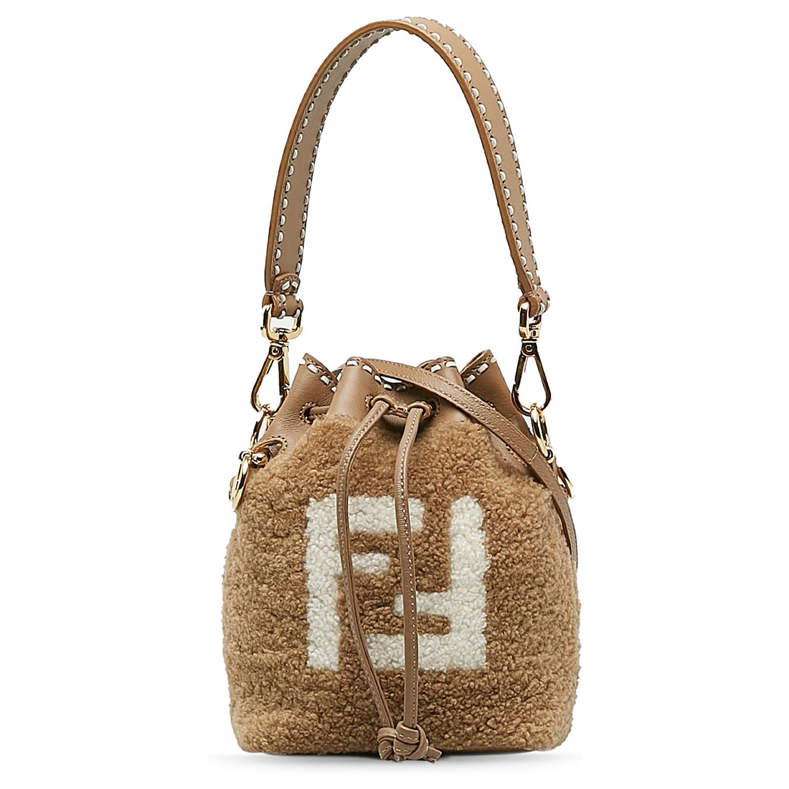 Borsa a secchiello fendi hotsell