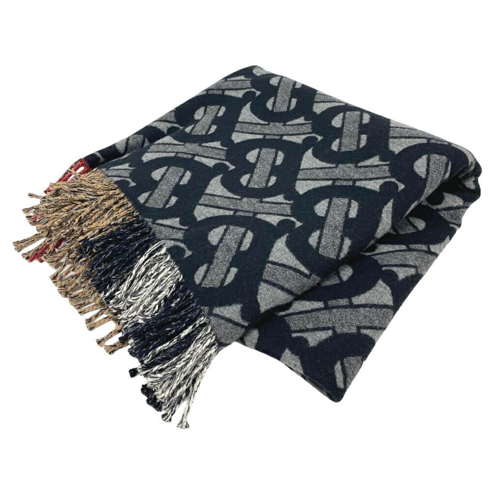 Burberry monogram poncho online