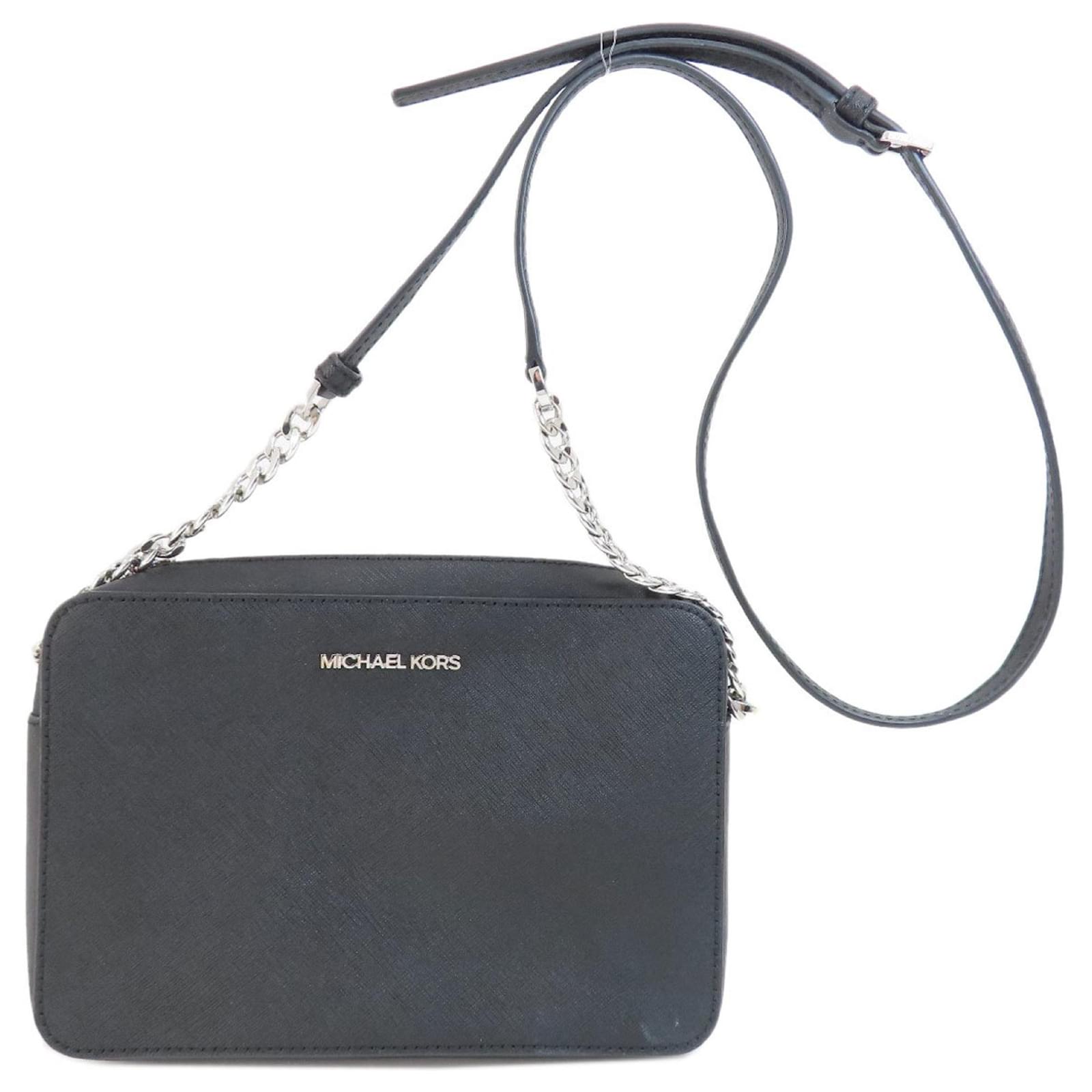 Michael Kors Jet set Black Leather ref.JC1455577 (Sold) - Joli Closet