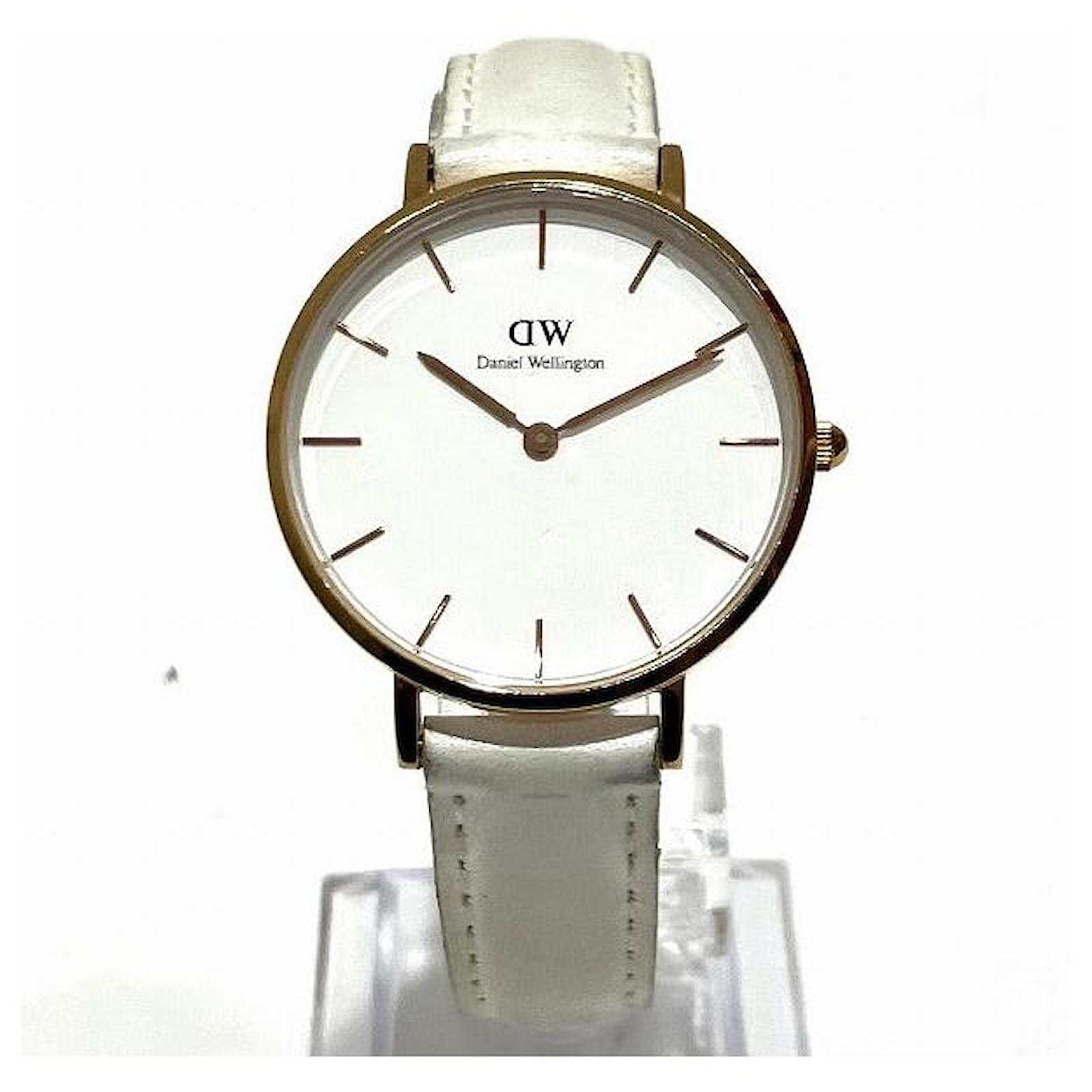 Autre Marque Daniel Wellington B32R1 Quartz Stainless Steel Watch for Women in Good Condition ref.1460650 Joli Closet