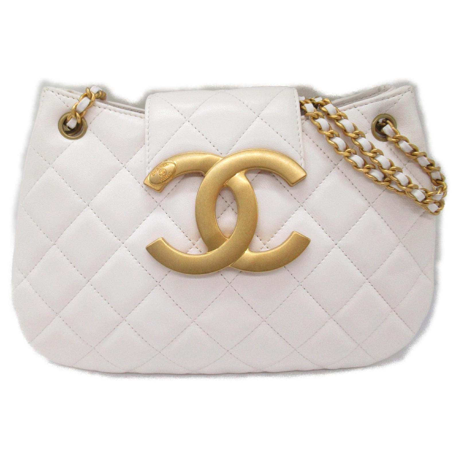 Chanel White Lambskin Shoulder Bag Leather ref.1461819 - Joli Closet