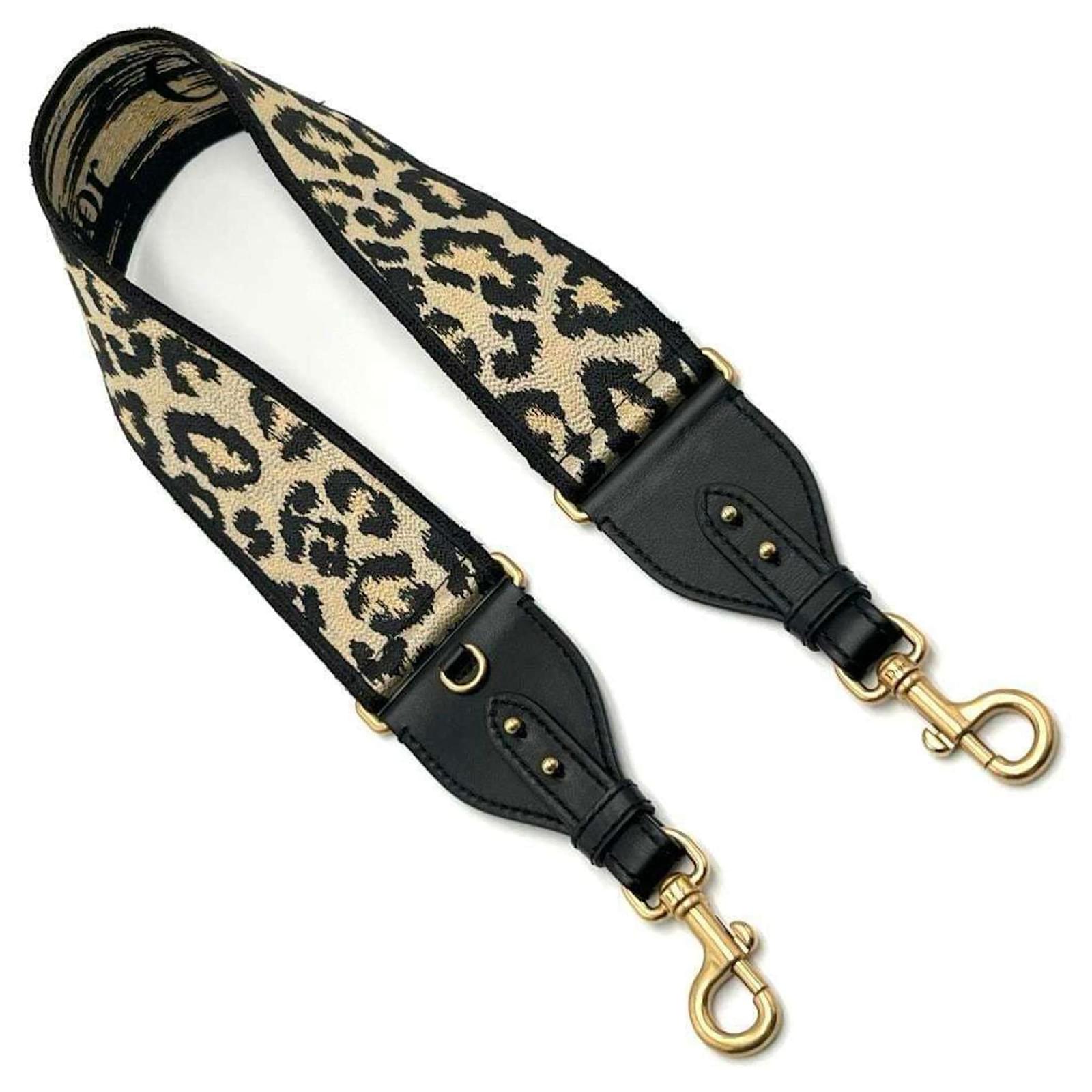 Ceinture a bandouliere pour femme DIOR Christian Dior imprime leopard Cuir Toile Metal ref.1462216 Joli Closet