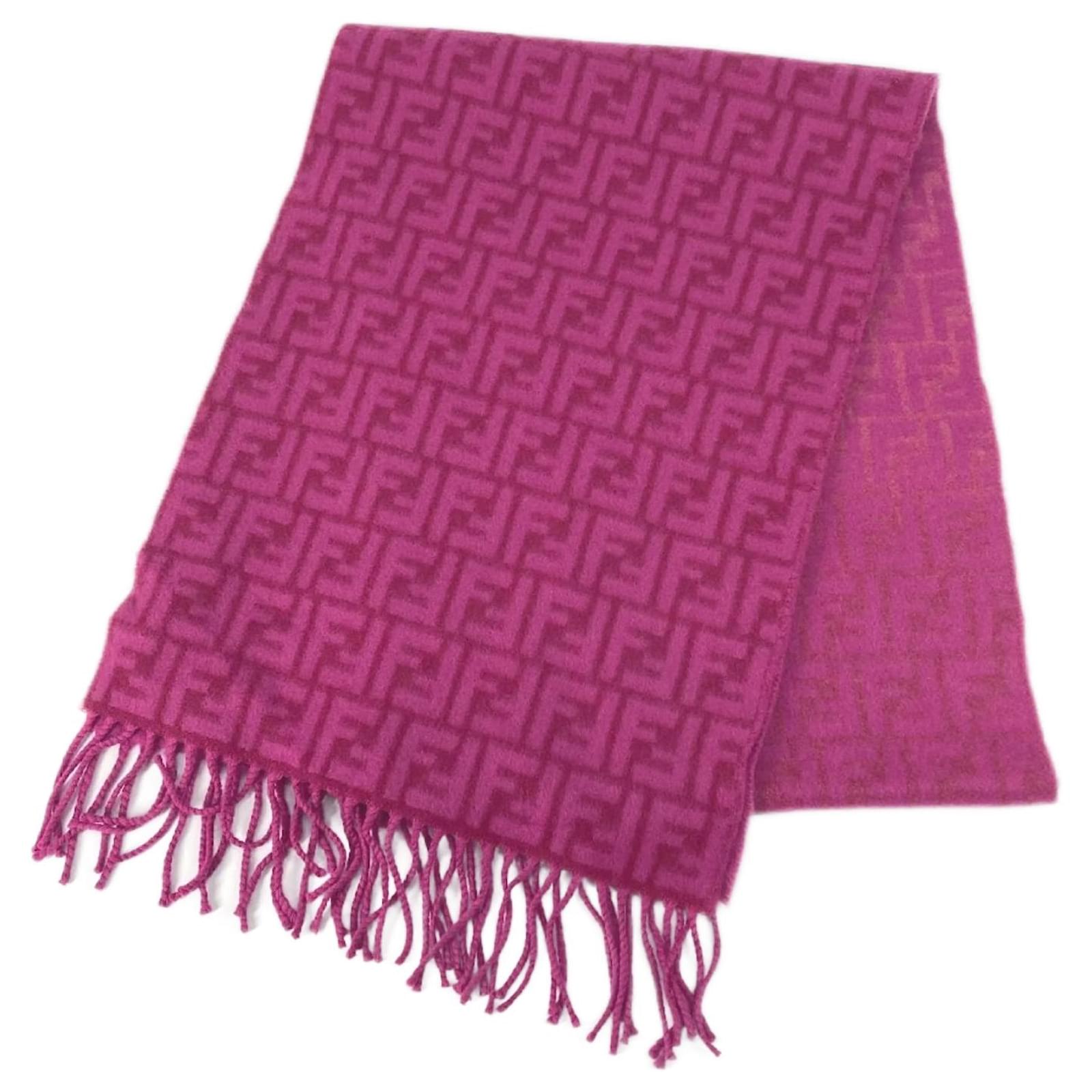 【関税&送料込】Fendi Scarfs Pink Fendi FXT416 Fringe Scarf in Pink ref.1463286 - Joli Closet