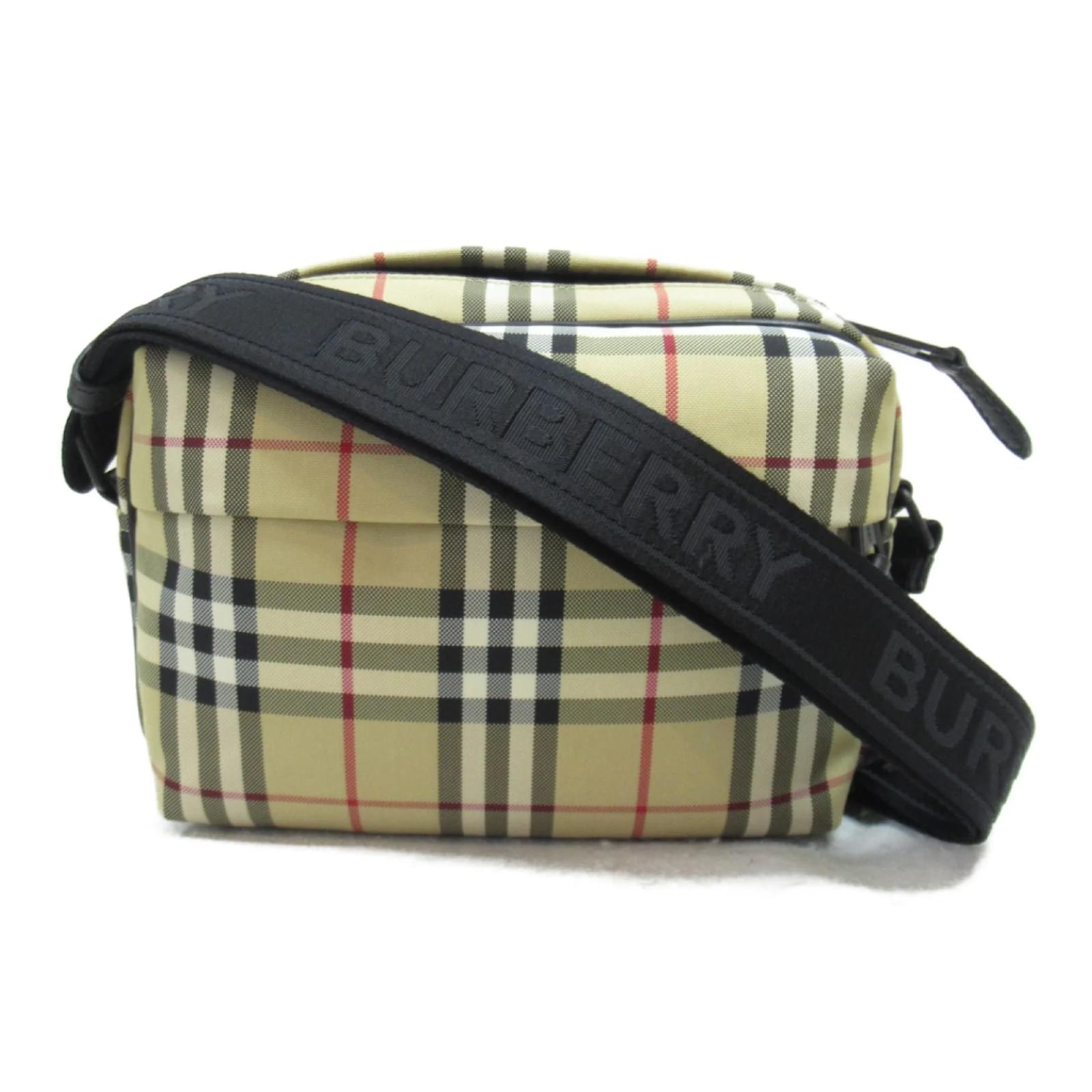 Burberry Beige Nylon Shoulder Bag ref.1465578 Joli Closet