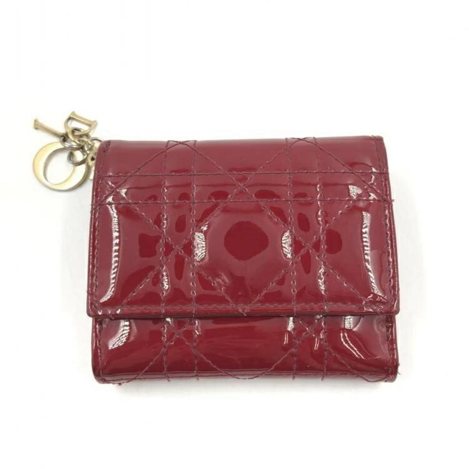 【DIOR】ディオール★RED PATENT LEATHER LADY WALLET★財布 Lady dior patent leather wallet Dior Red in Patent leather